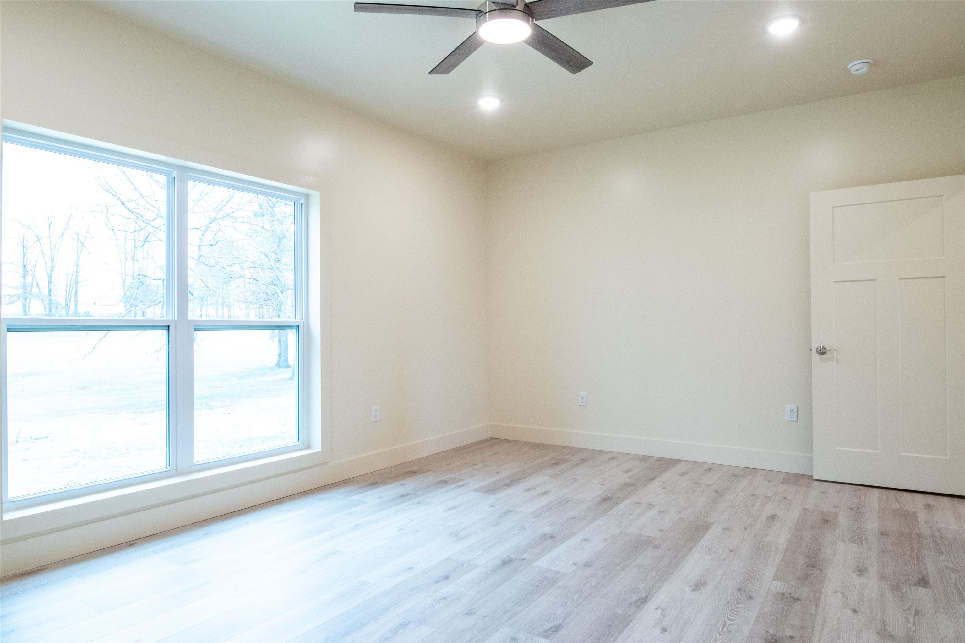 COOPERS HAWK - Residential