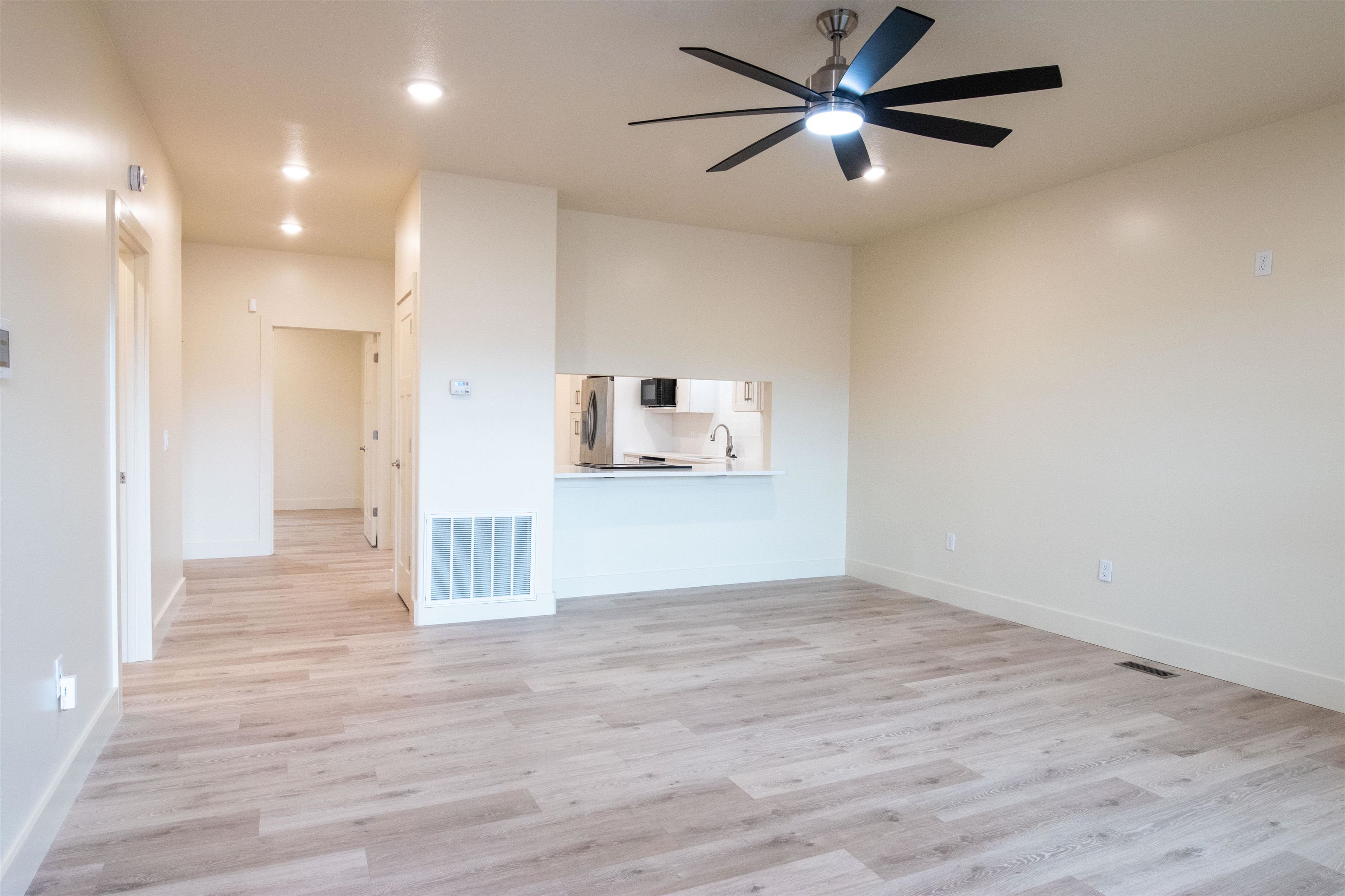 COOPERS HAWK - Residential