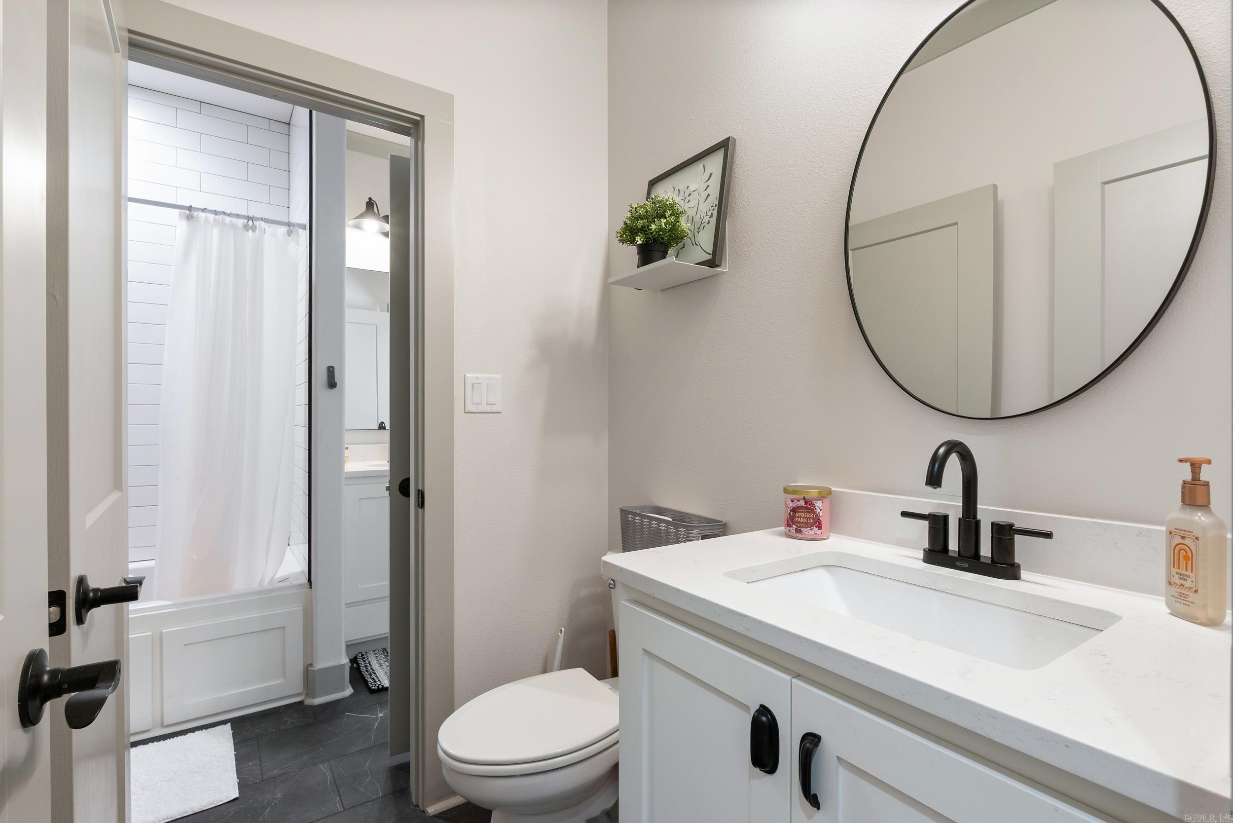 SALEM WOODS - Residential