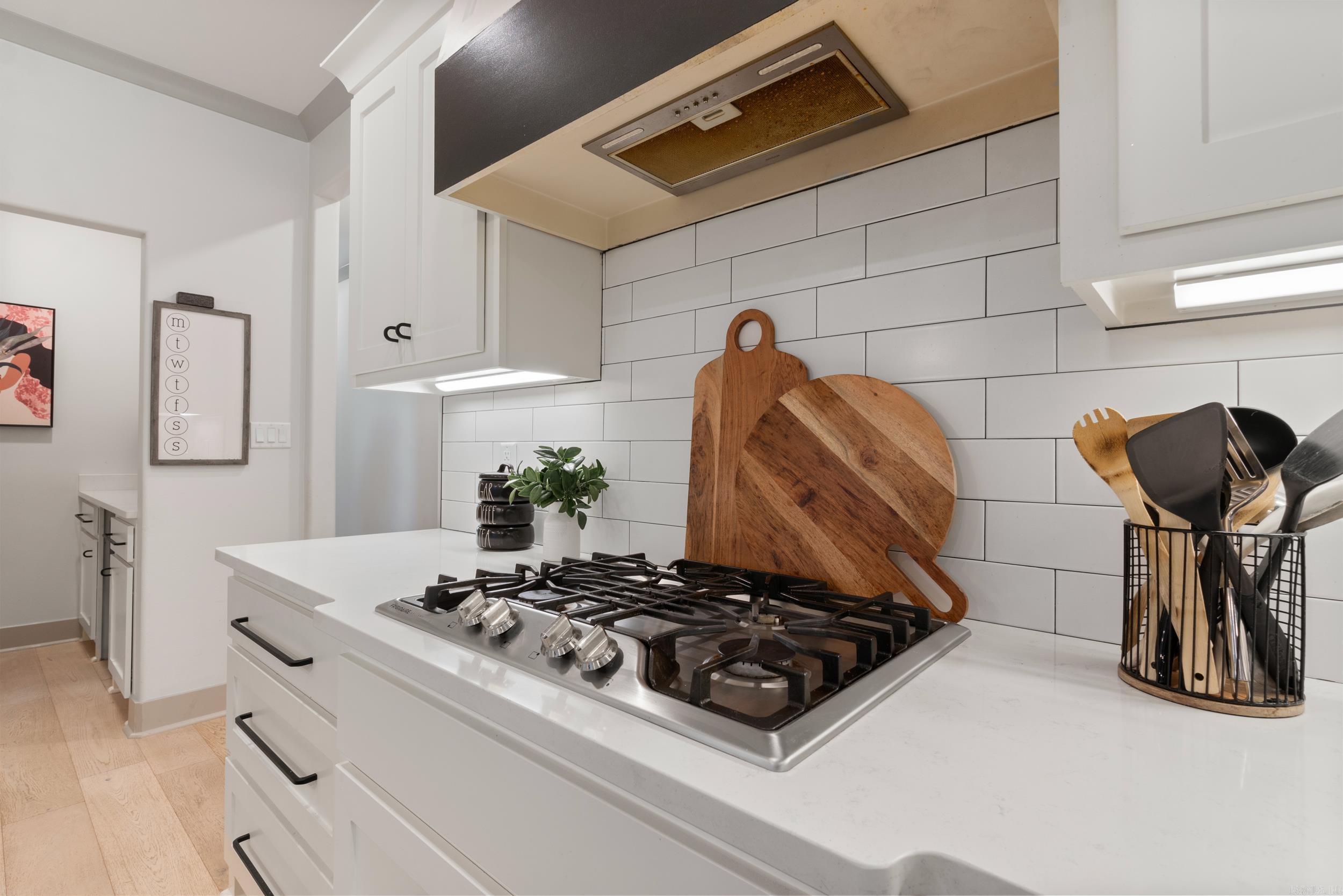 SALEM WOODS - Residential