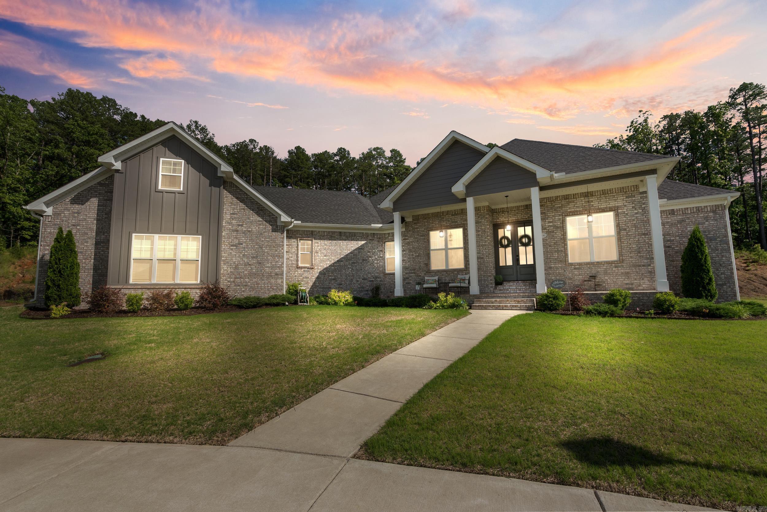 SALEM WOODS - Residential