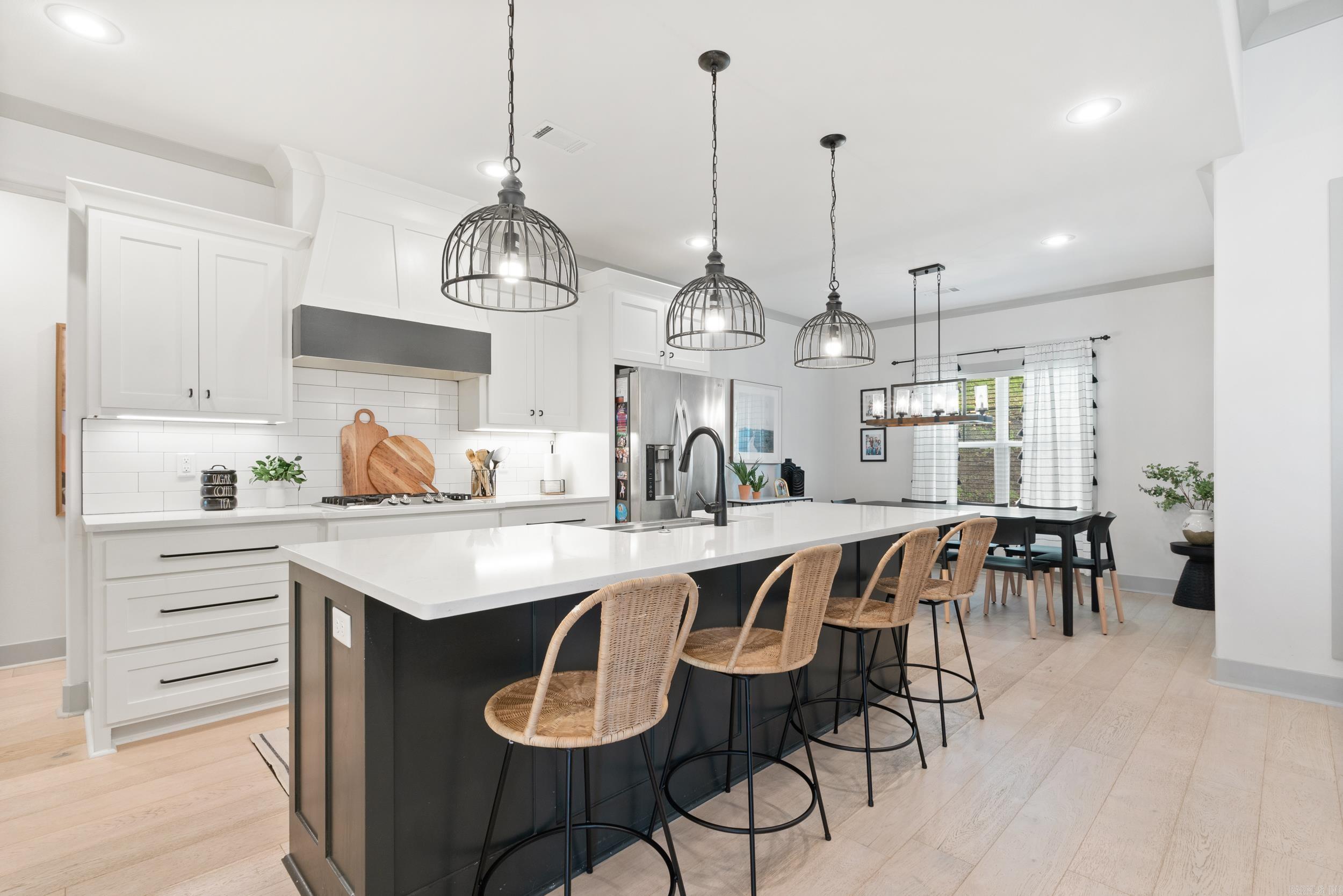 SALEM WOODS - Residential