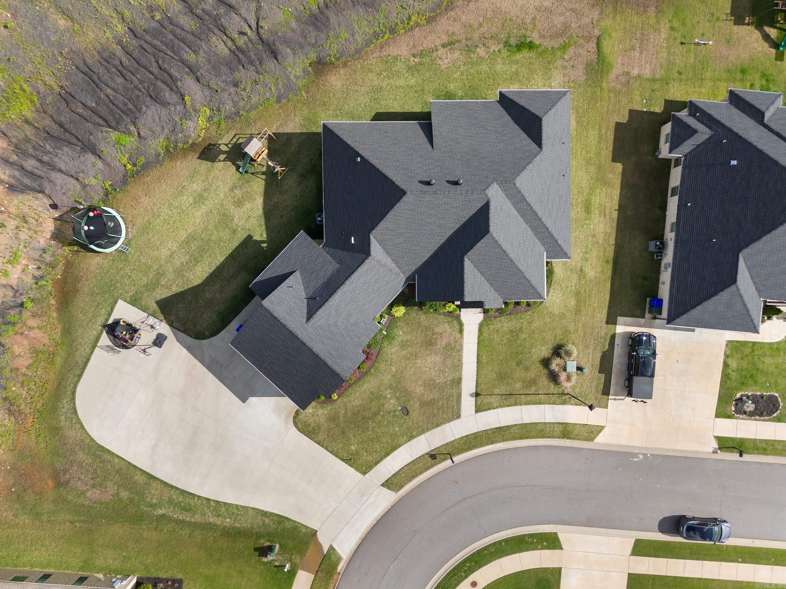 SALEM WOODS - Residential