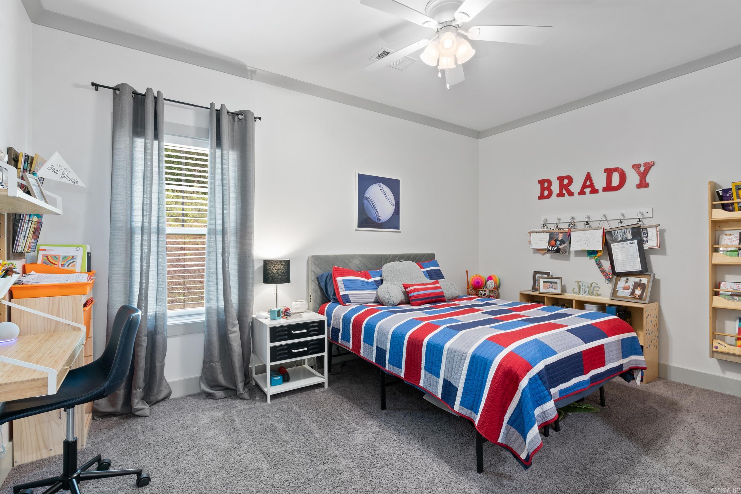 SALEM WOODS - Residential