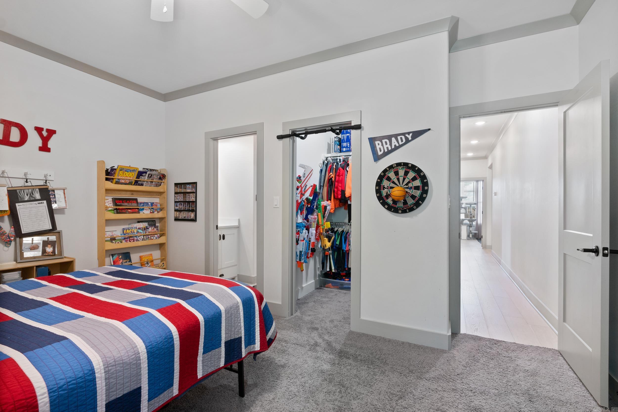 SALEM WOODS - Residential