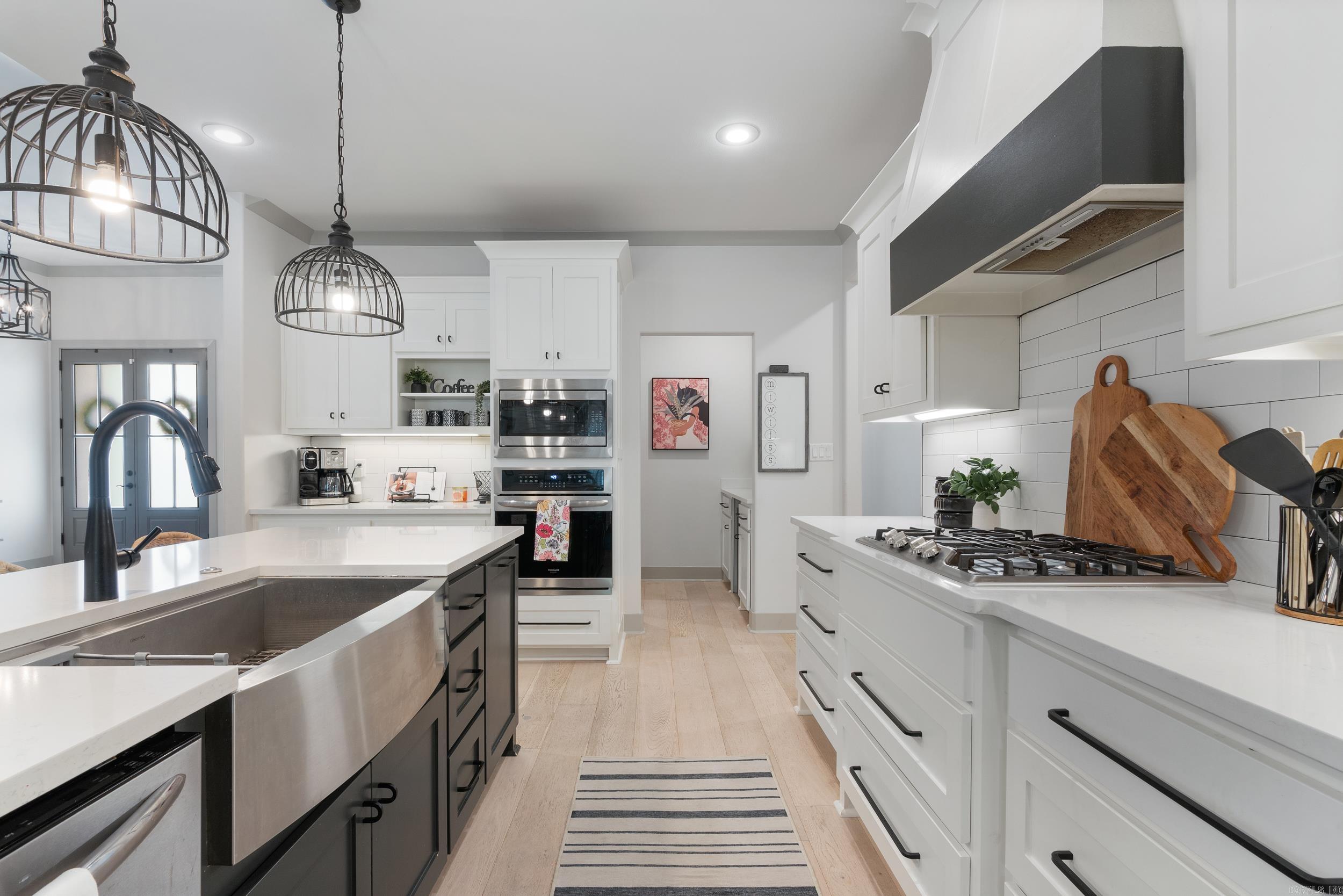 SALEM WOODS - Residential