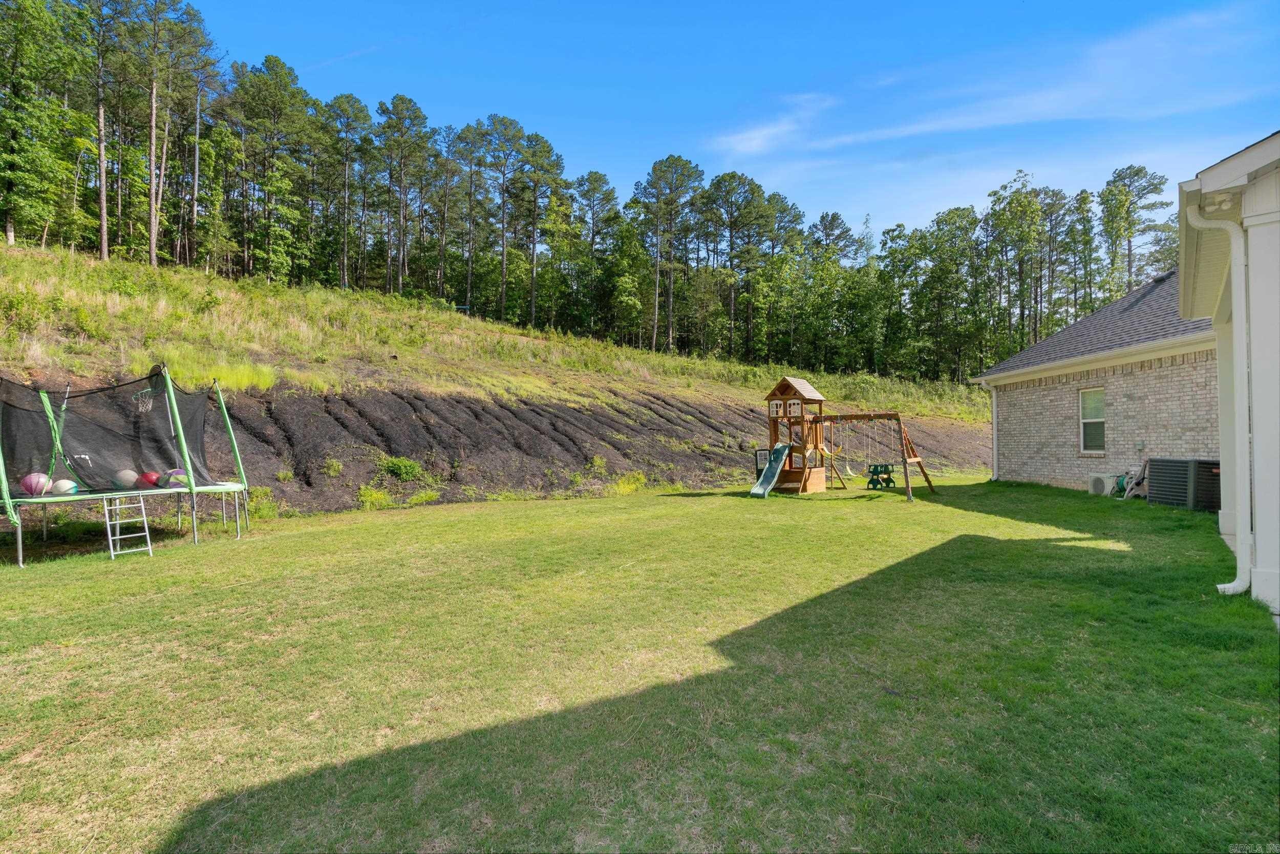 SALEM WOODS - Residential