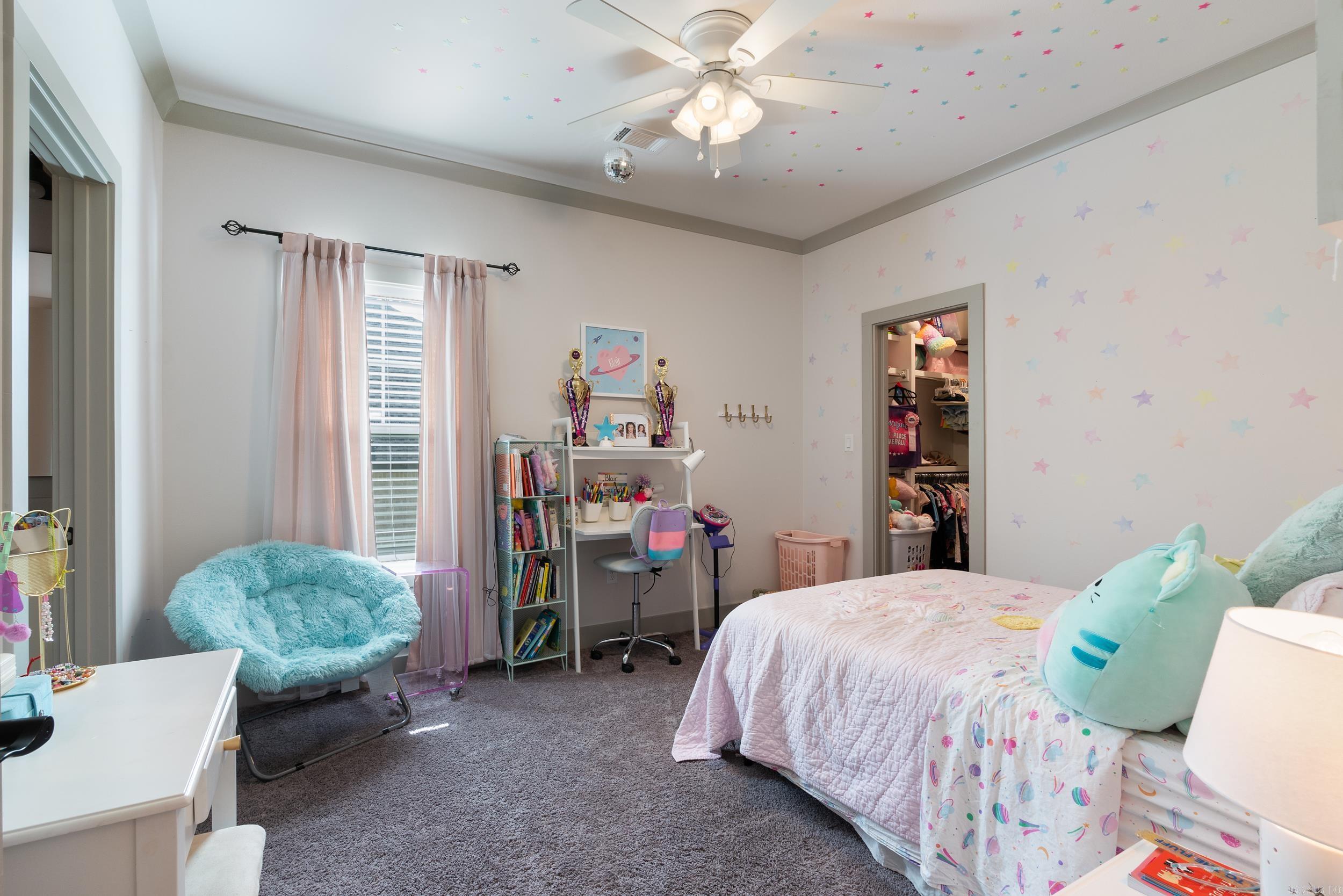 SALEM WOODS - Residential