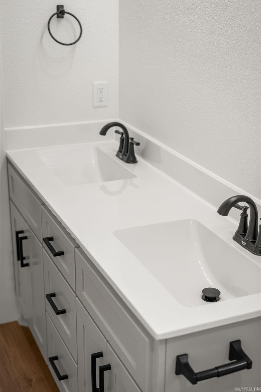 SUMMERLYN SUBDIVISION - Residential