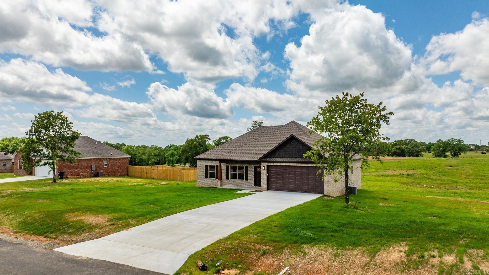 SUMMERLYN SUBDIVISION - Residential