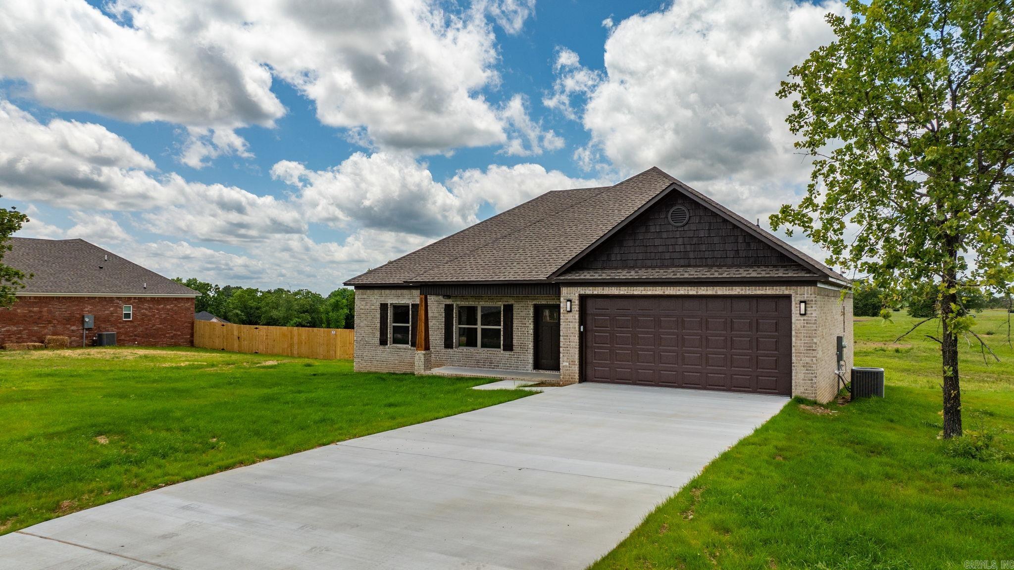 SUMMERLYN SUBDIVISION - Residential