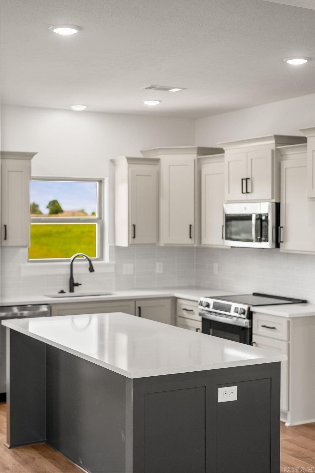 SUMMERLYN SUBDIVISION - Residential