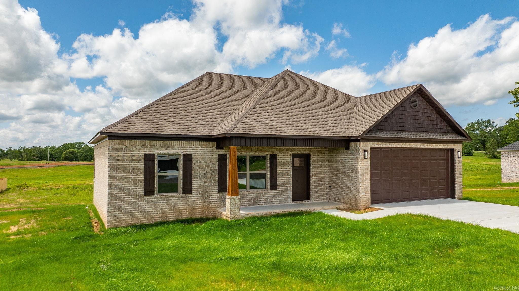 SUMMERLYN SUBDIVISION - Residential