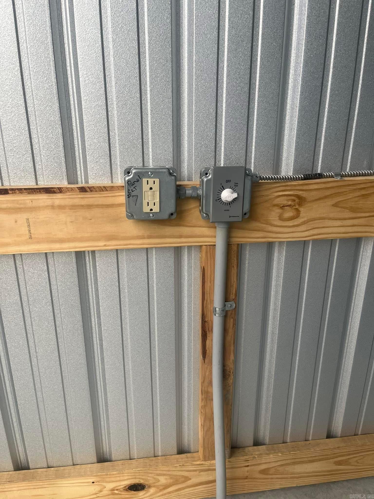 Metes & Bounds - Residential