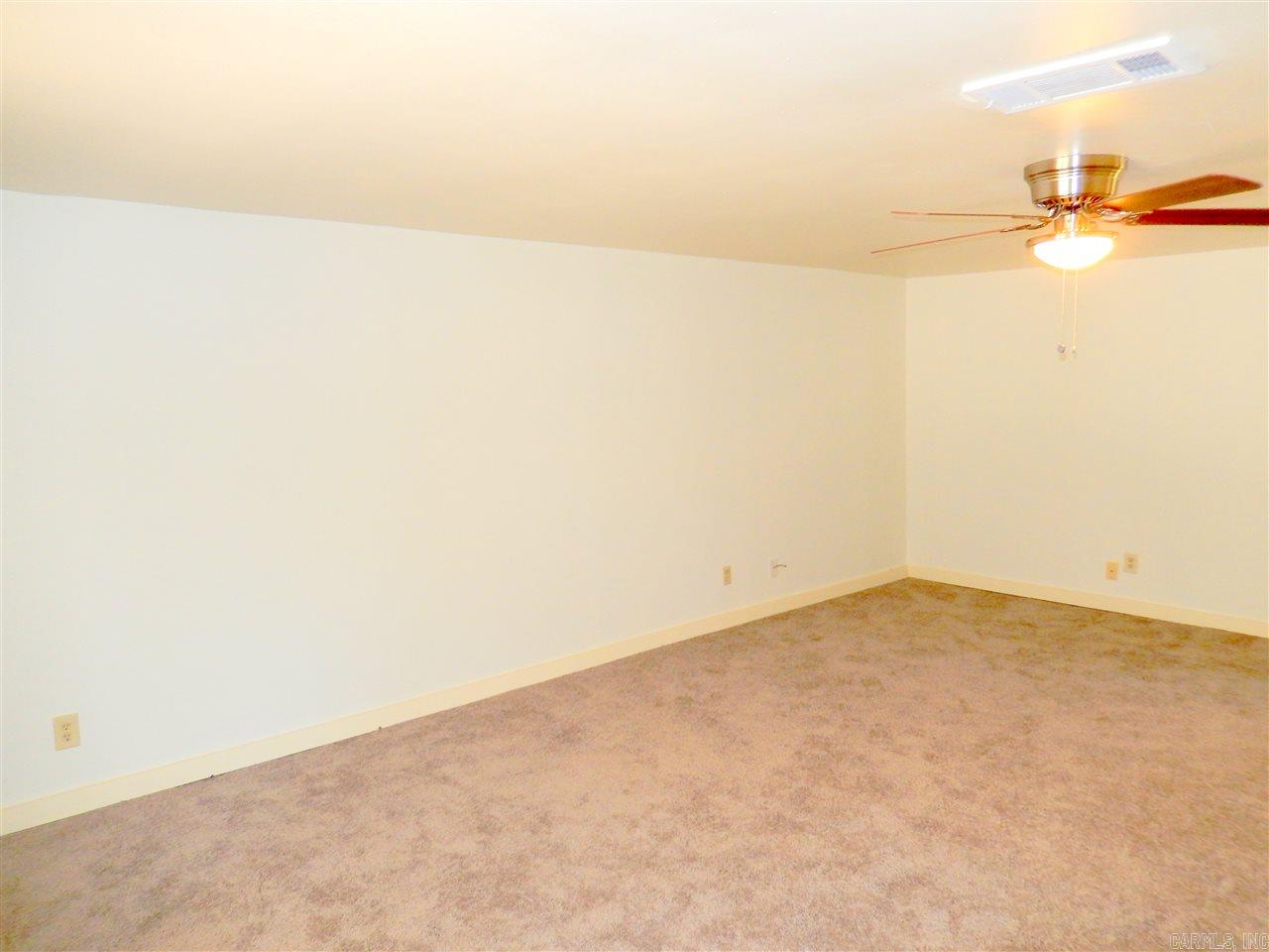 HOLLYWOOD - Residential