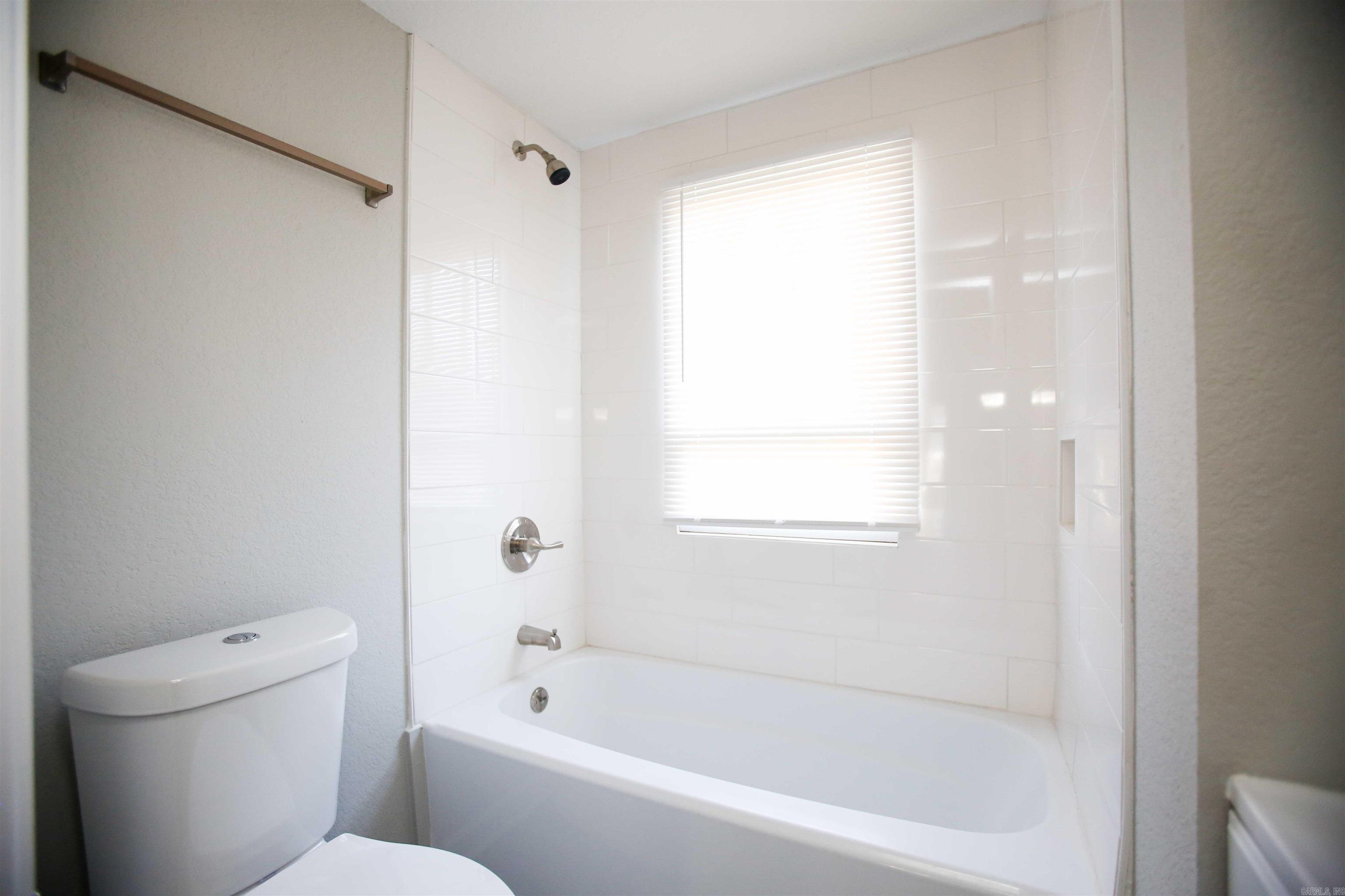 Weldon E Wrights - Residential Lease