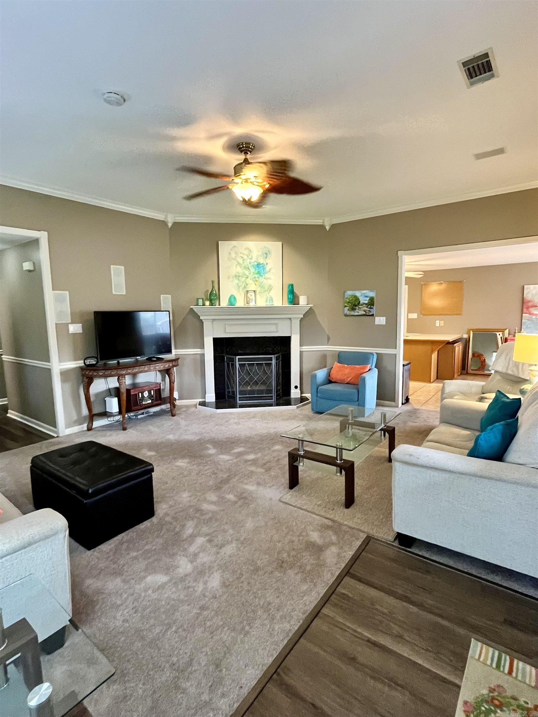 NORTH POINTE ADDN - Residential