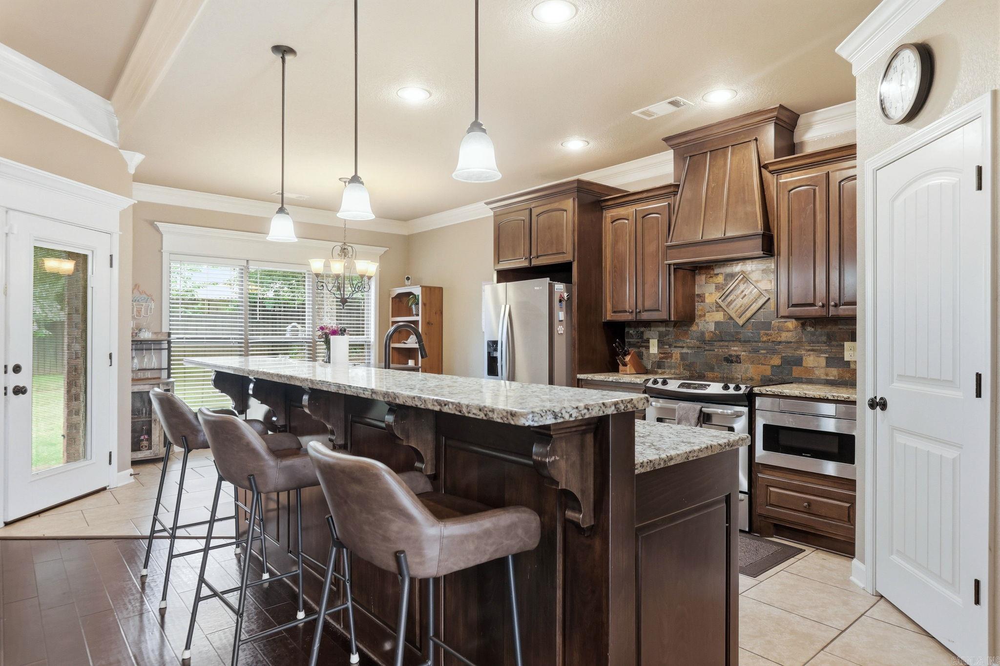 FOREST OAKS - Residential