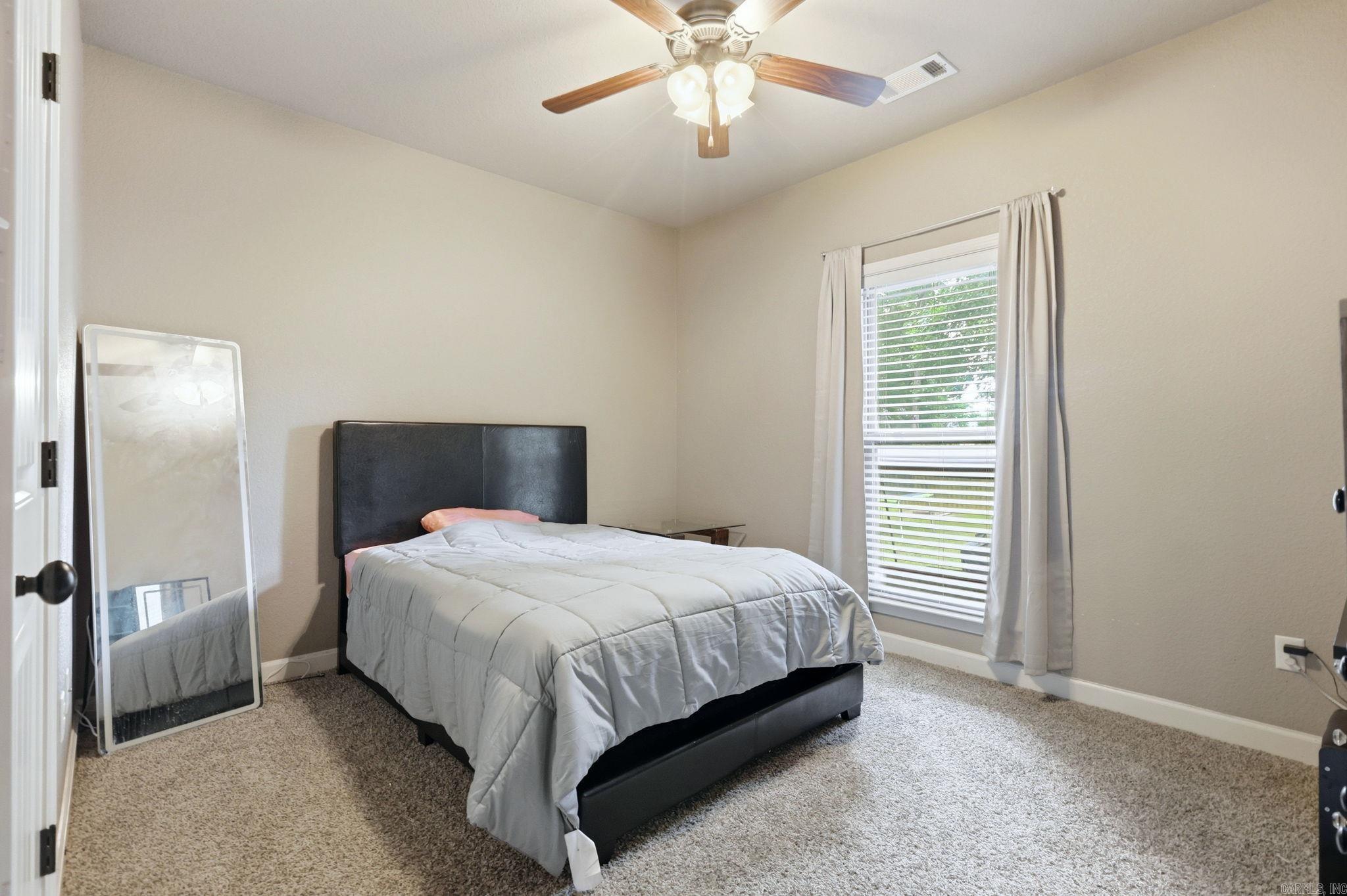 FOREST OAKS - Residential
