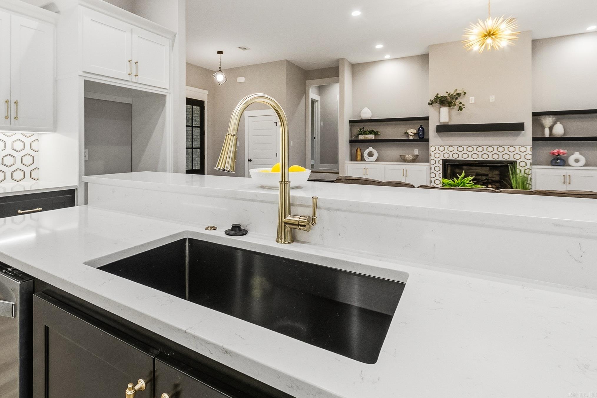 GREYSTONE - Residential