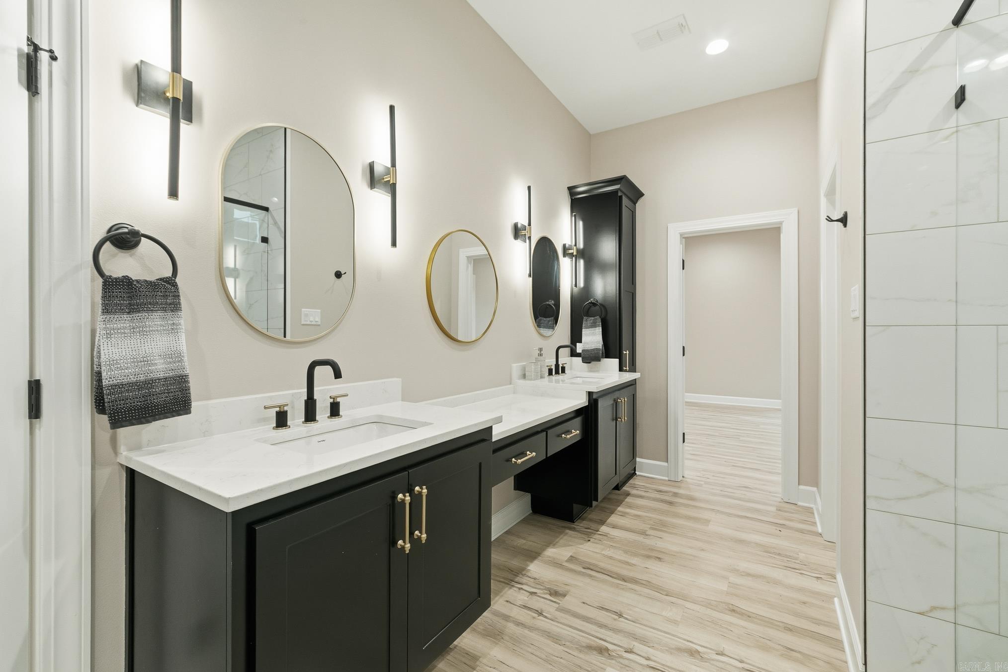 GREYSTONE - Residential