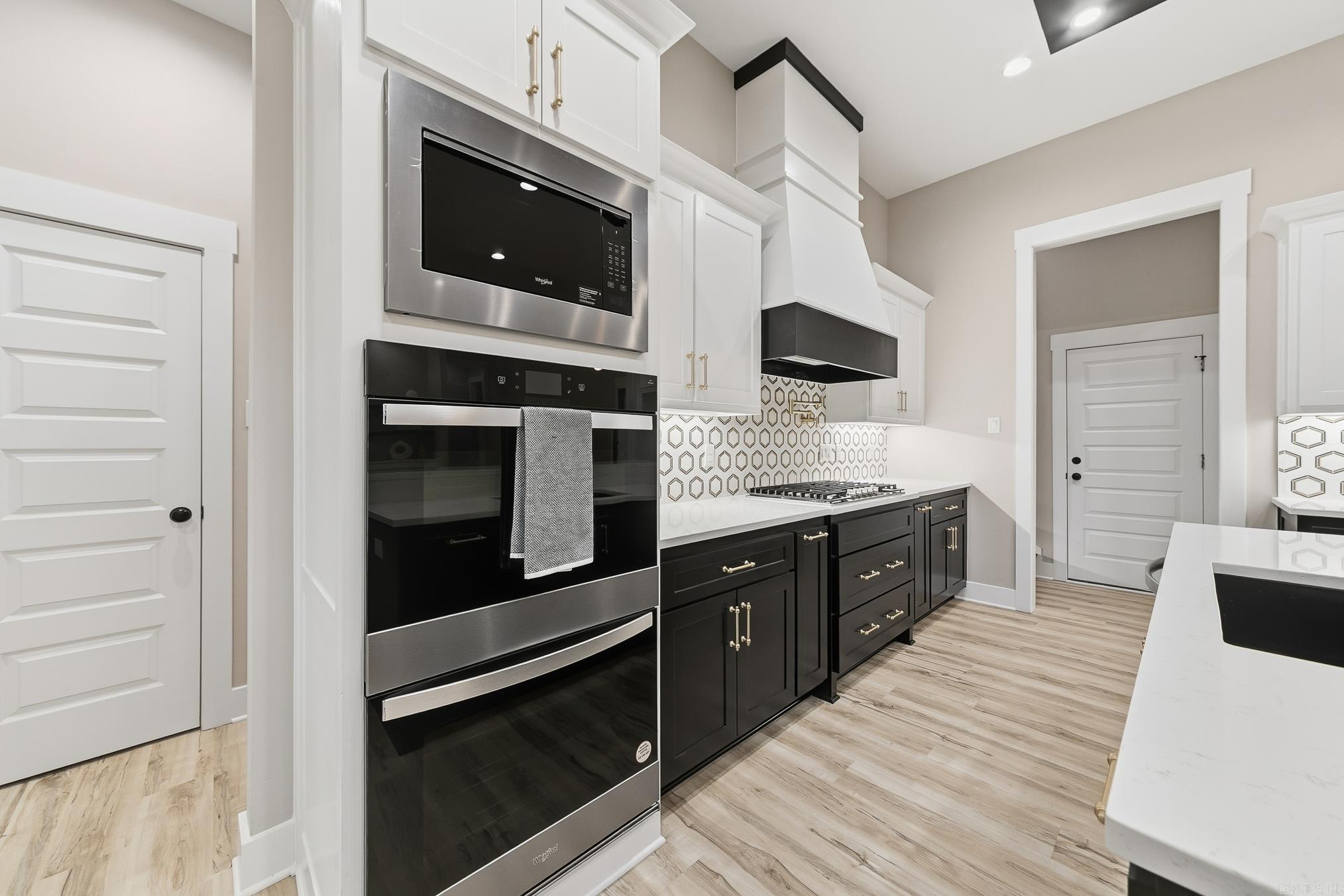 GREYSTONE - Residential