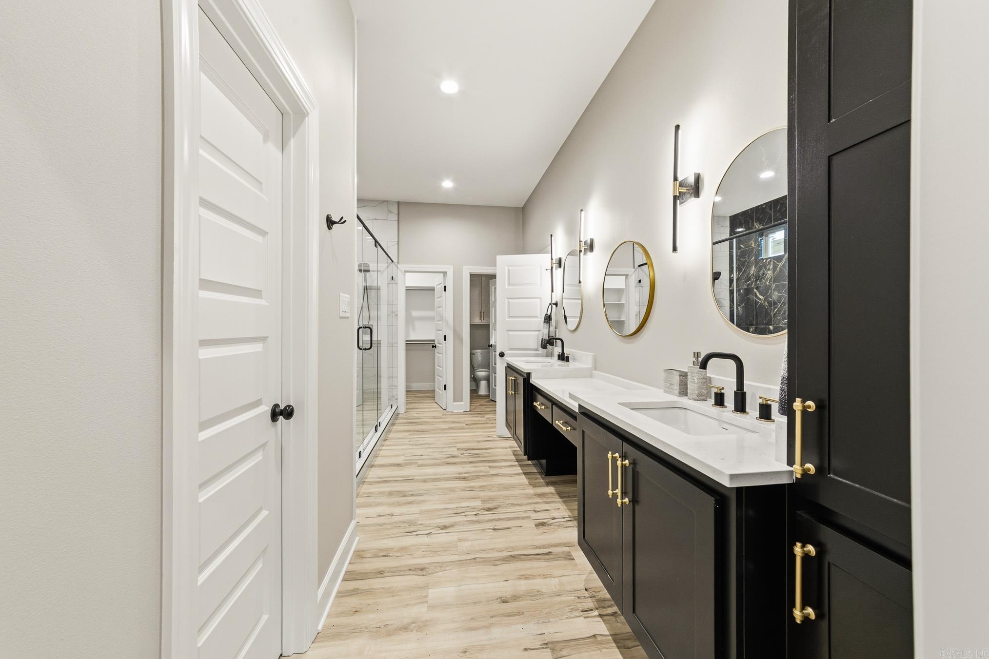 GREYSTONE - Residential