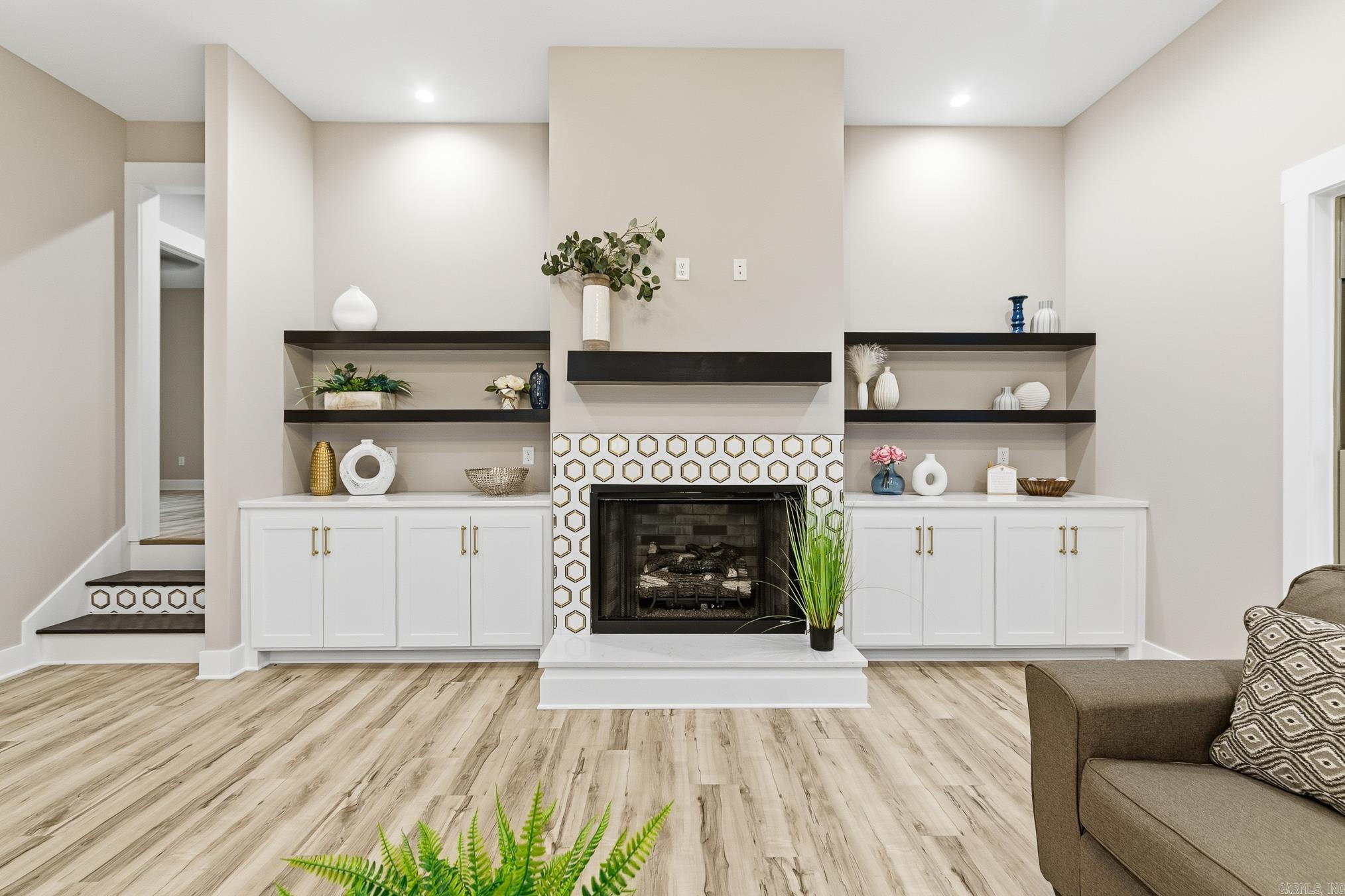 GREYSTONE - Residential