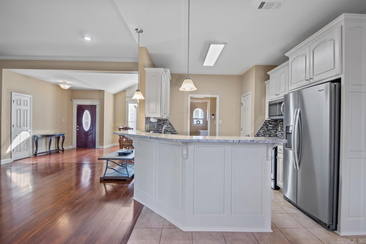 MAGNOLIA VILLAGE - Residential