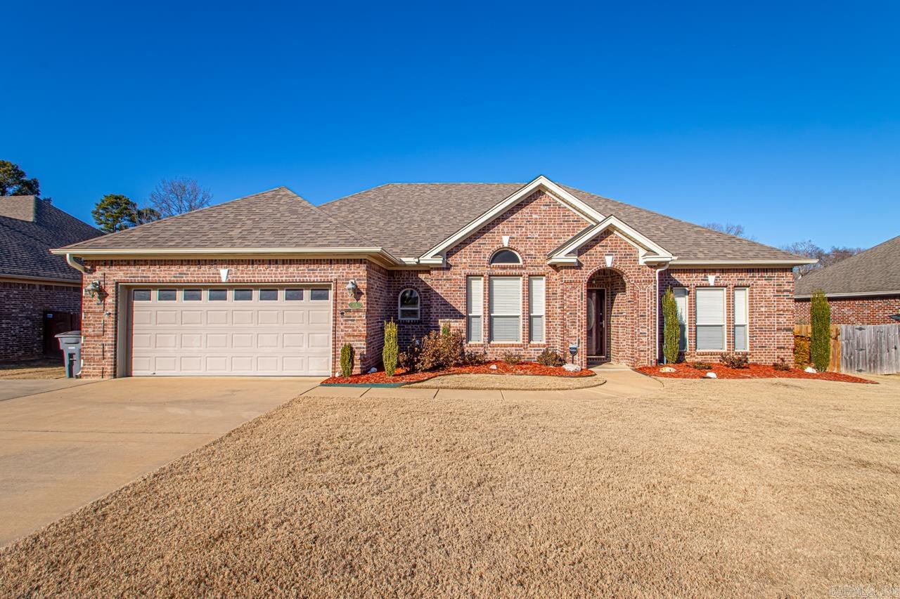 MAGNOLIA VILLAGE - Residential