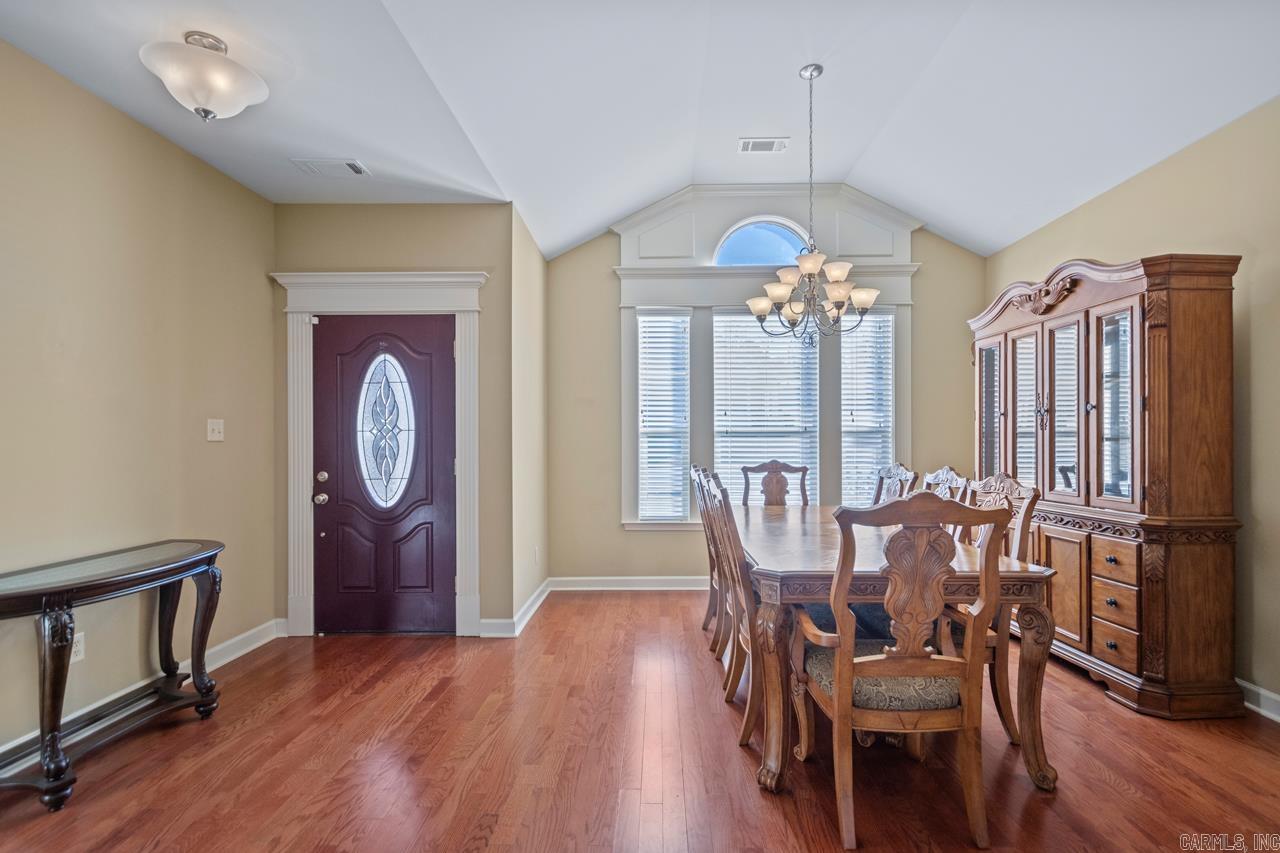 MAGNOLIA VILLAGE - Residential