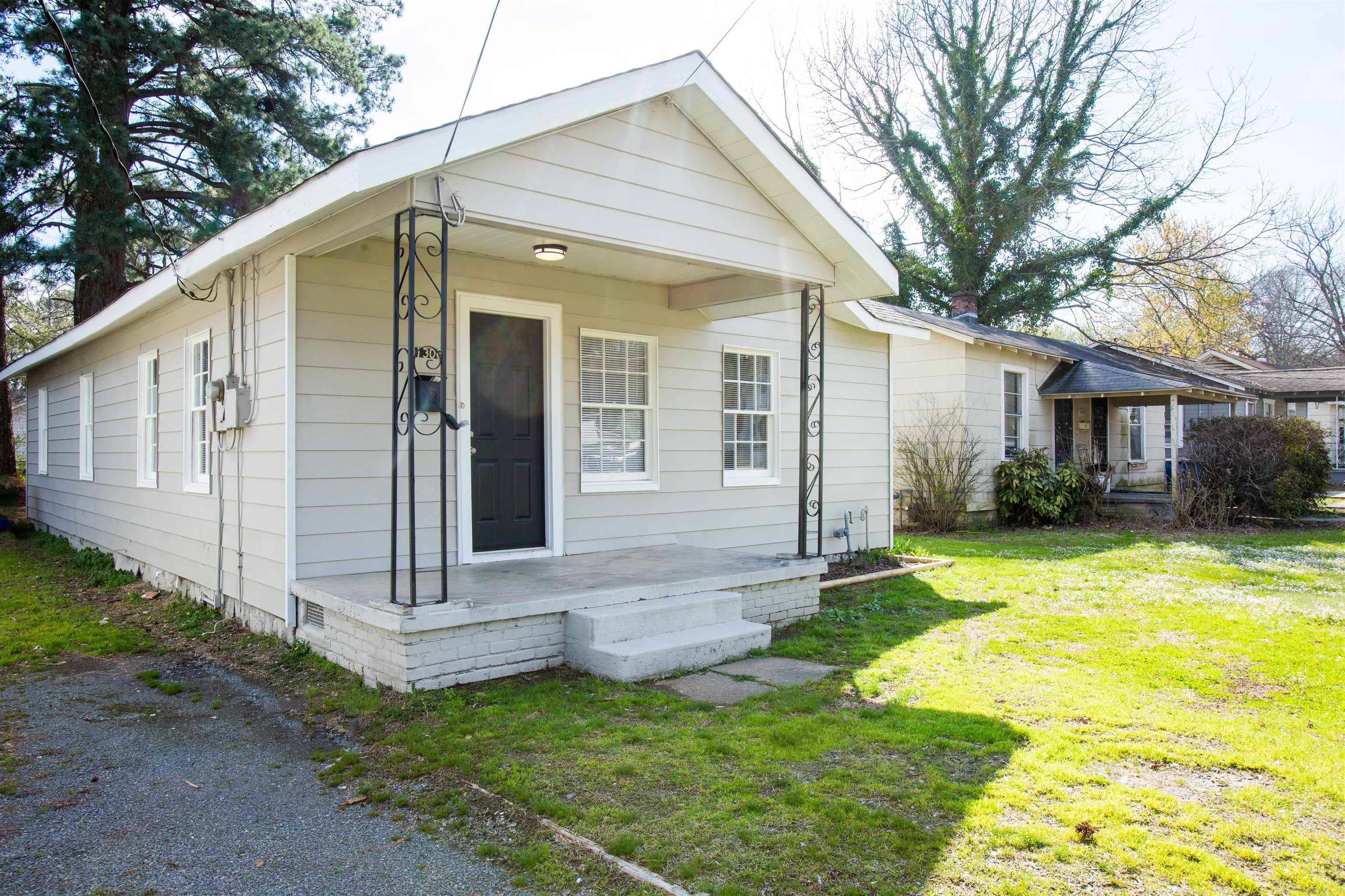 Missouri Pacific - Residential Lease