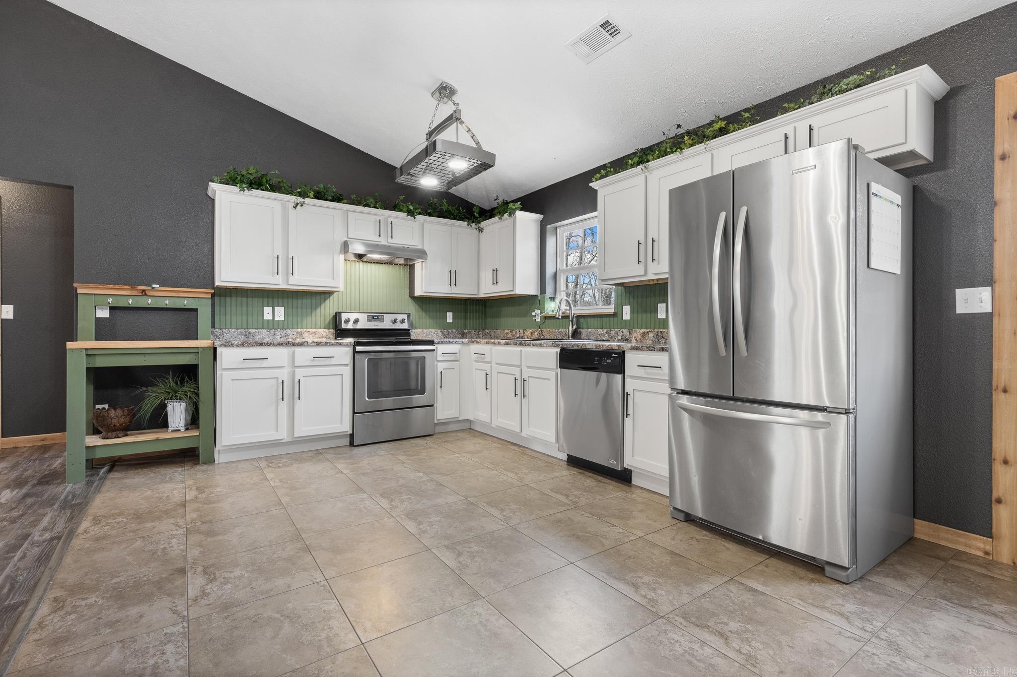 Western Oaks - Residential