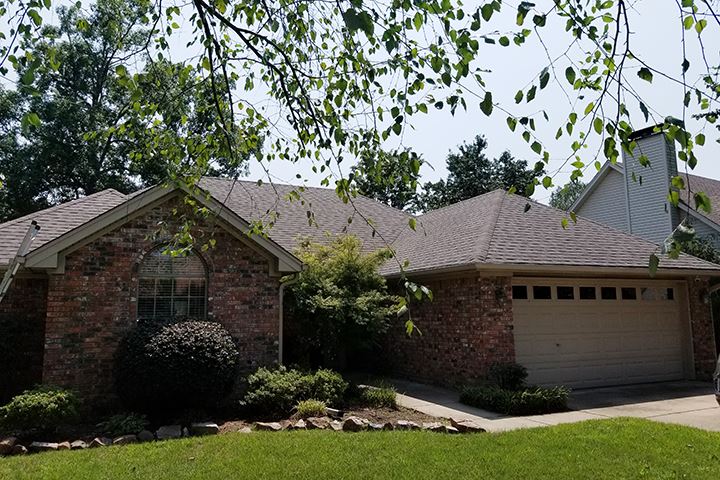 COUNTRY CLUB OF ARK THE - Residential Lease