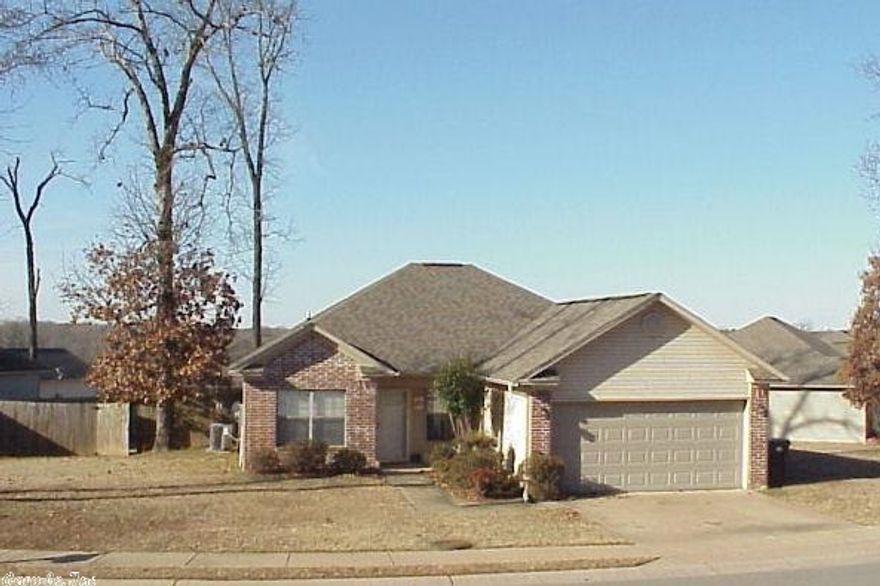 Stunning Move-In-Ready home has new Bamboo Wood floors (2014) and zero carpet * Split MBR plan, and an open & brightness to it that few homes have * ZERO DOWN RD financing available right now! * 20.5' Deep dbl garage and a privacy fenced yard that could be enlarged if need be by Buyer * Faux marble countertops in Kit * Spacious MBath w/large vanity and walk-in closet * Separate Utility Room * Low maintenance Brick/vinyl exterior * AGENTS: To Show This home is to sell it .... Hurry!   Appointment Only.