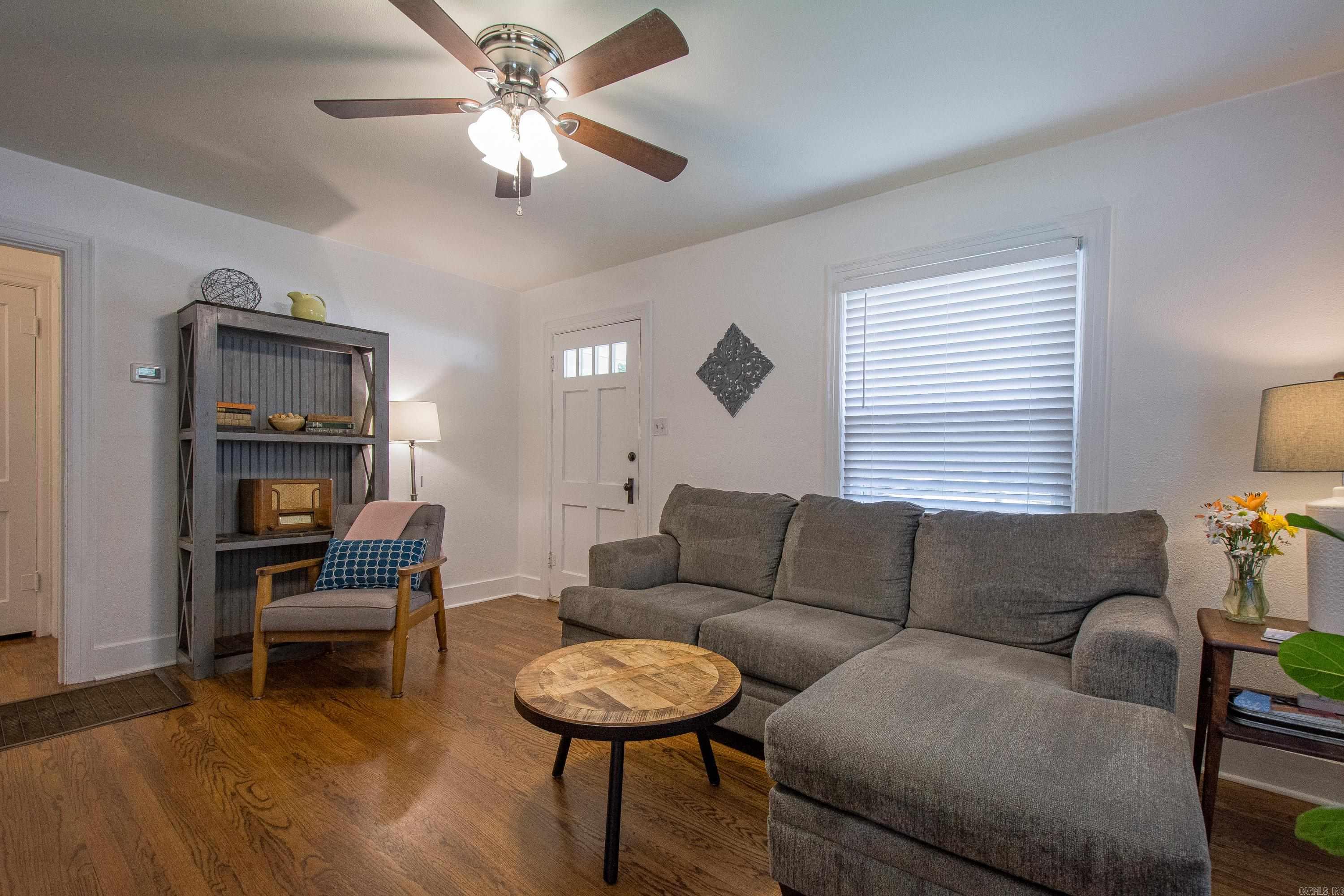 LINCOLN PARK - Residential