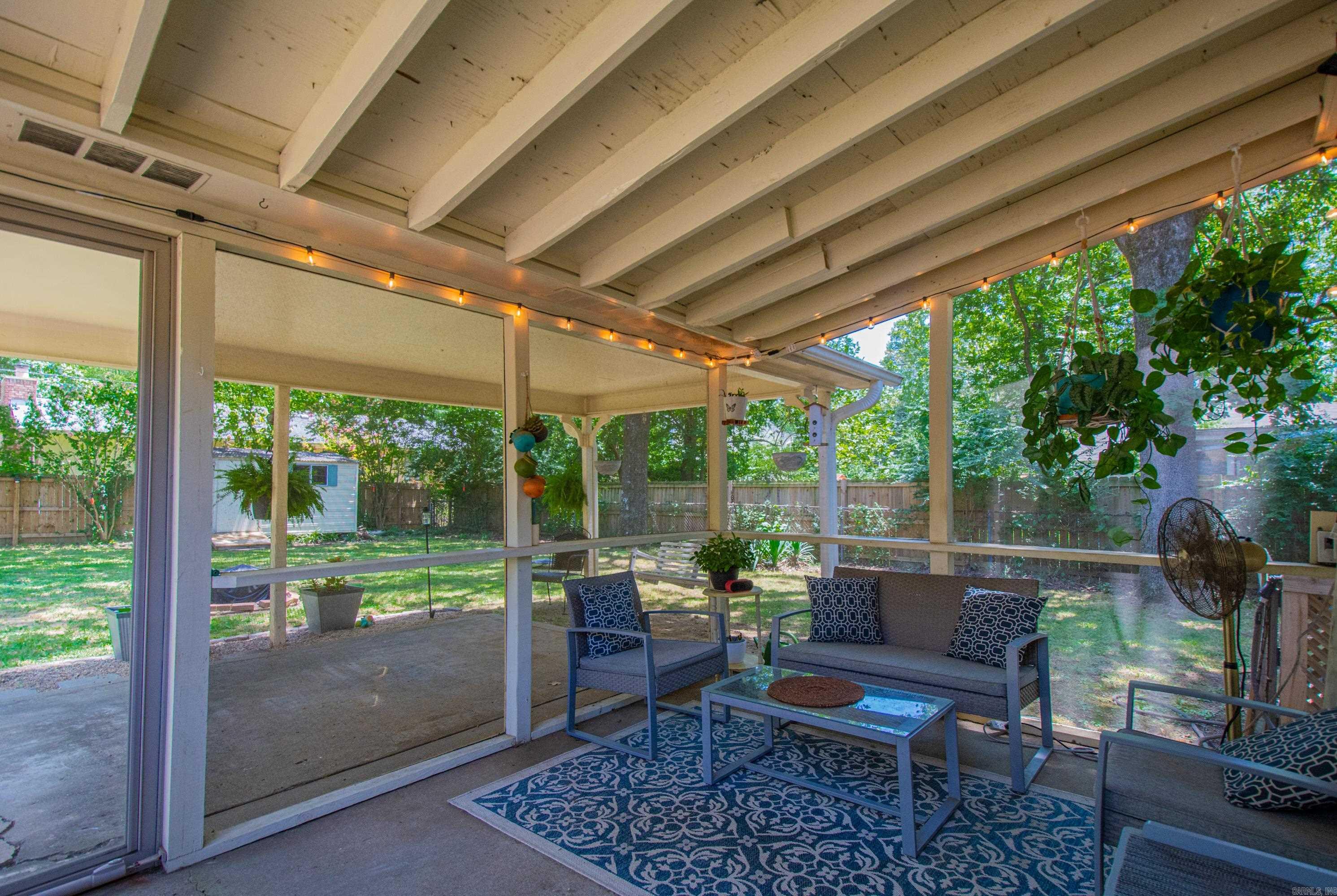 LINCOLN PARK - Residential