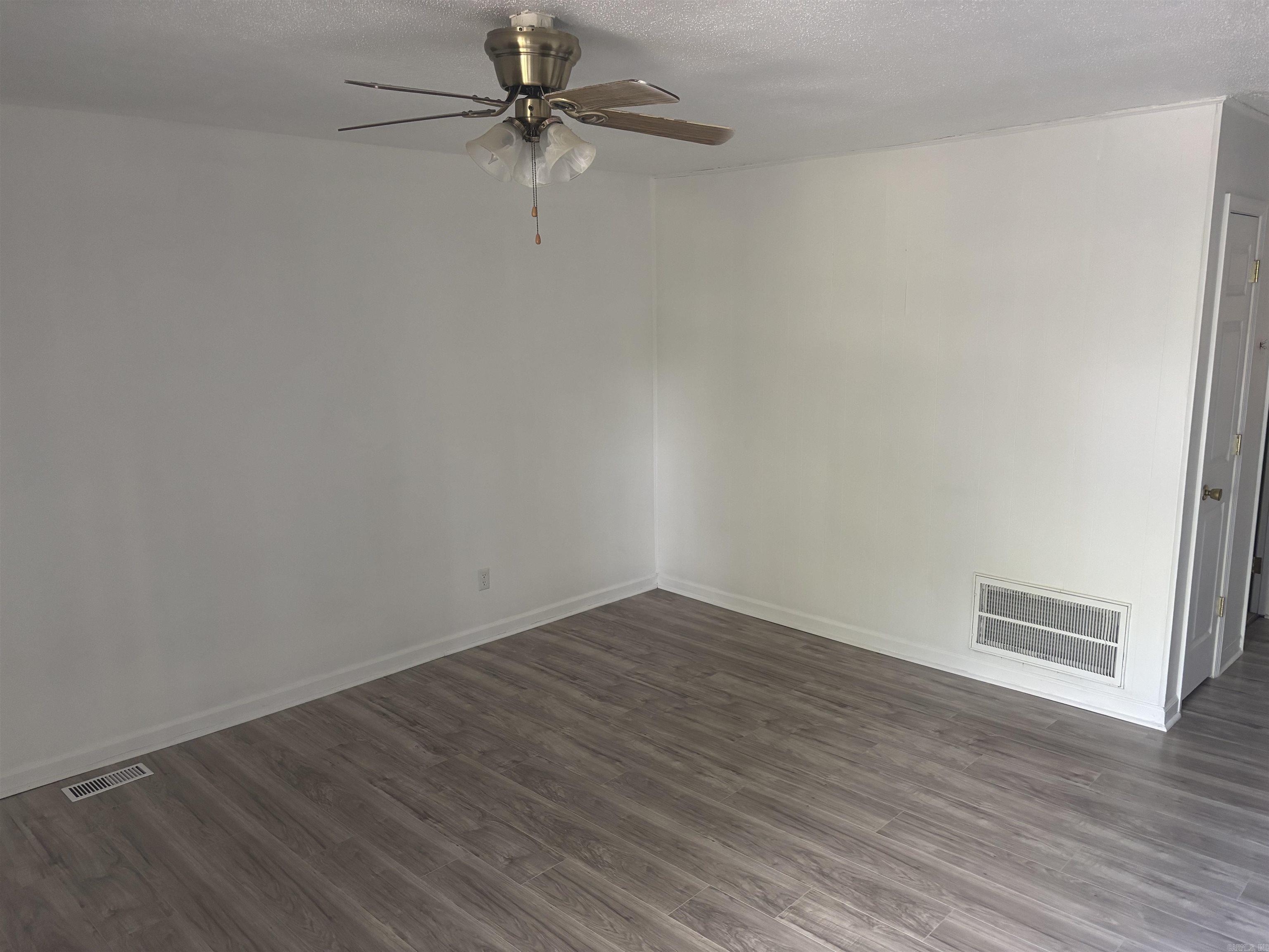CHELSEA GLADE CONDO - Residential