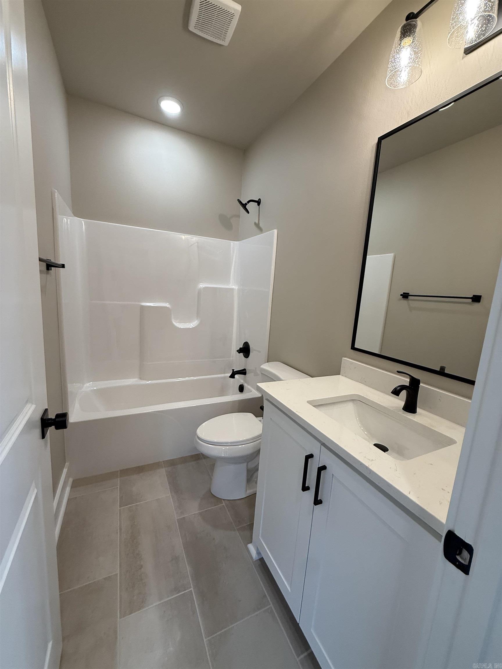 SPENCER CROSSING LLC - Residential