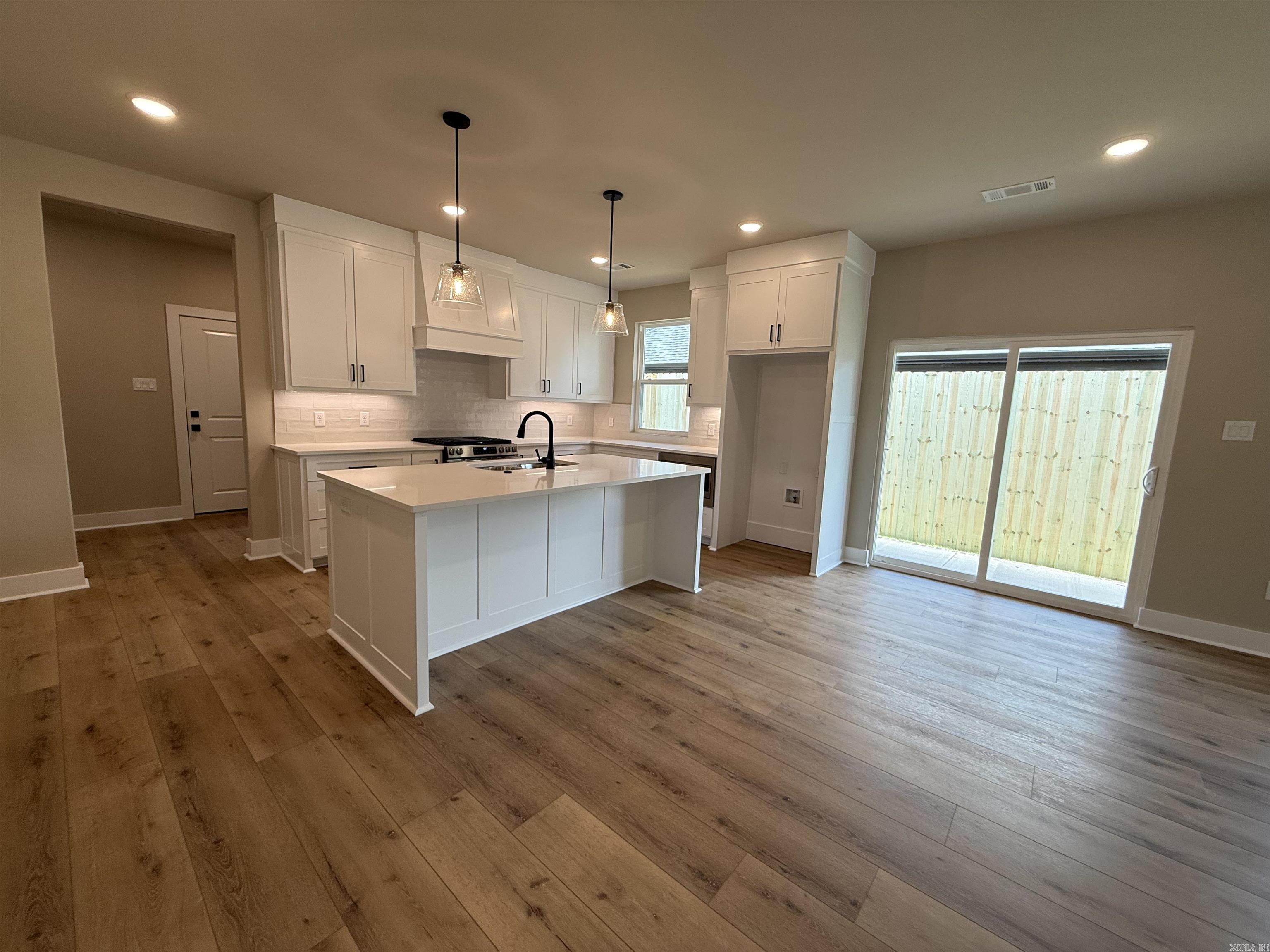 SPENCER CROSSING LLC - Residential