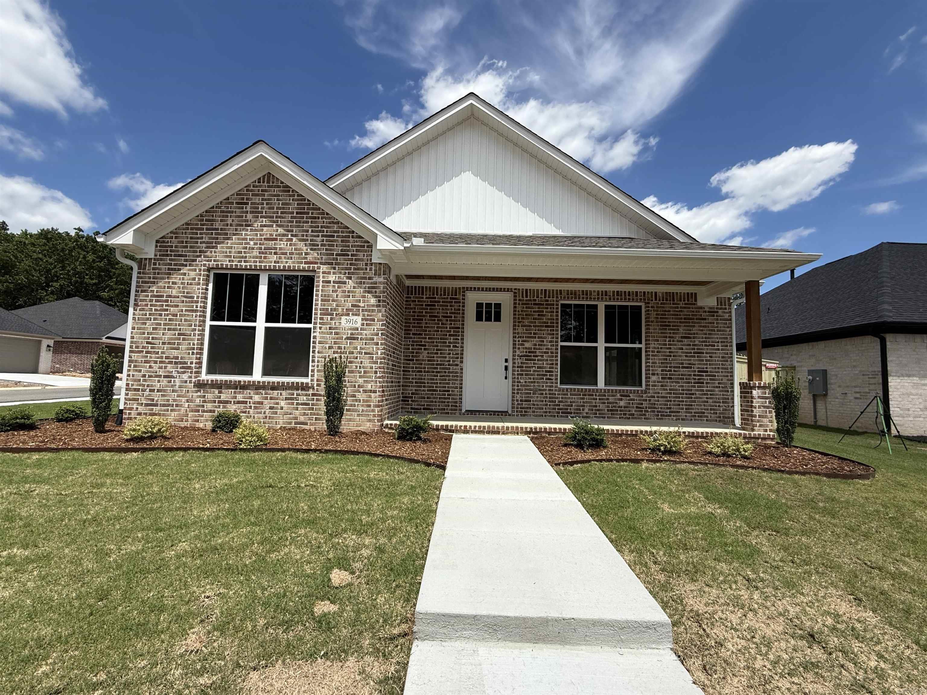 SPENCER CROSSING LLC - Residential