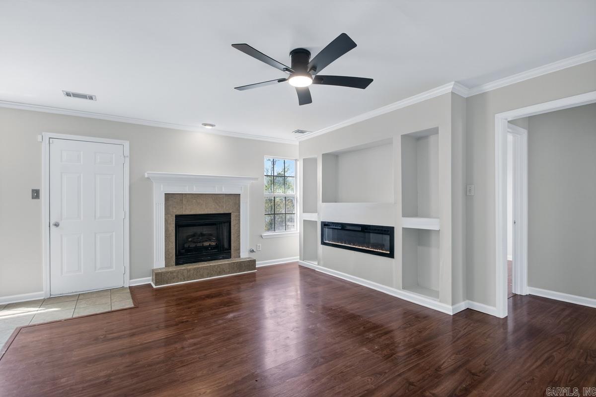 Greenwood Acres Blvd - Residential