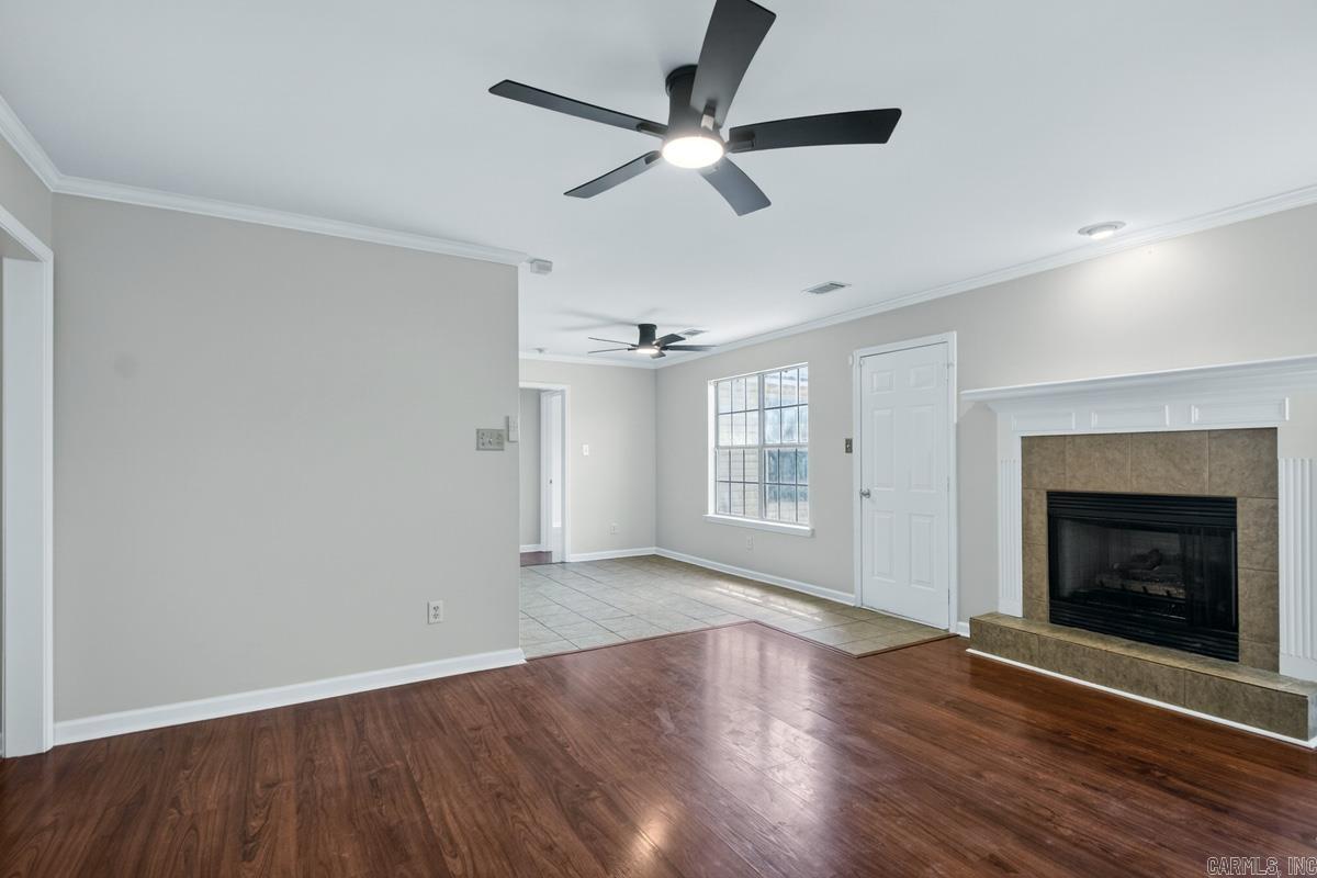 Greenwood Acres Blvd - Residential