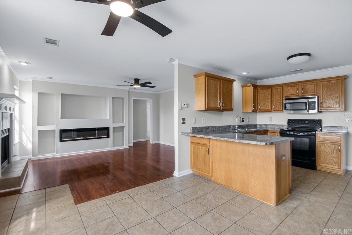 Greenwood Acres Blvd - Residential