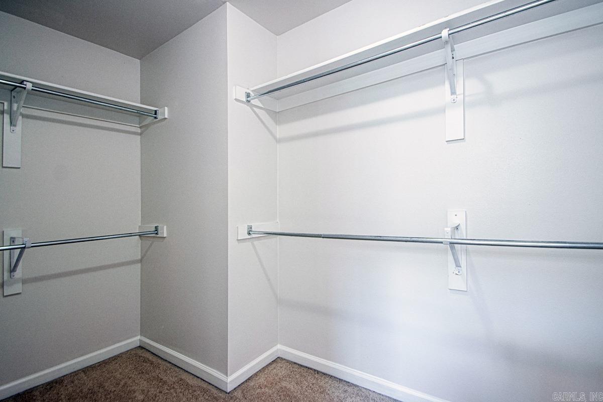 Greenwood Acres Blvd - Residential