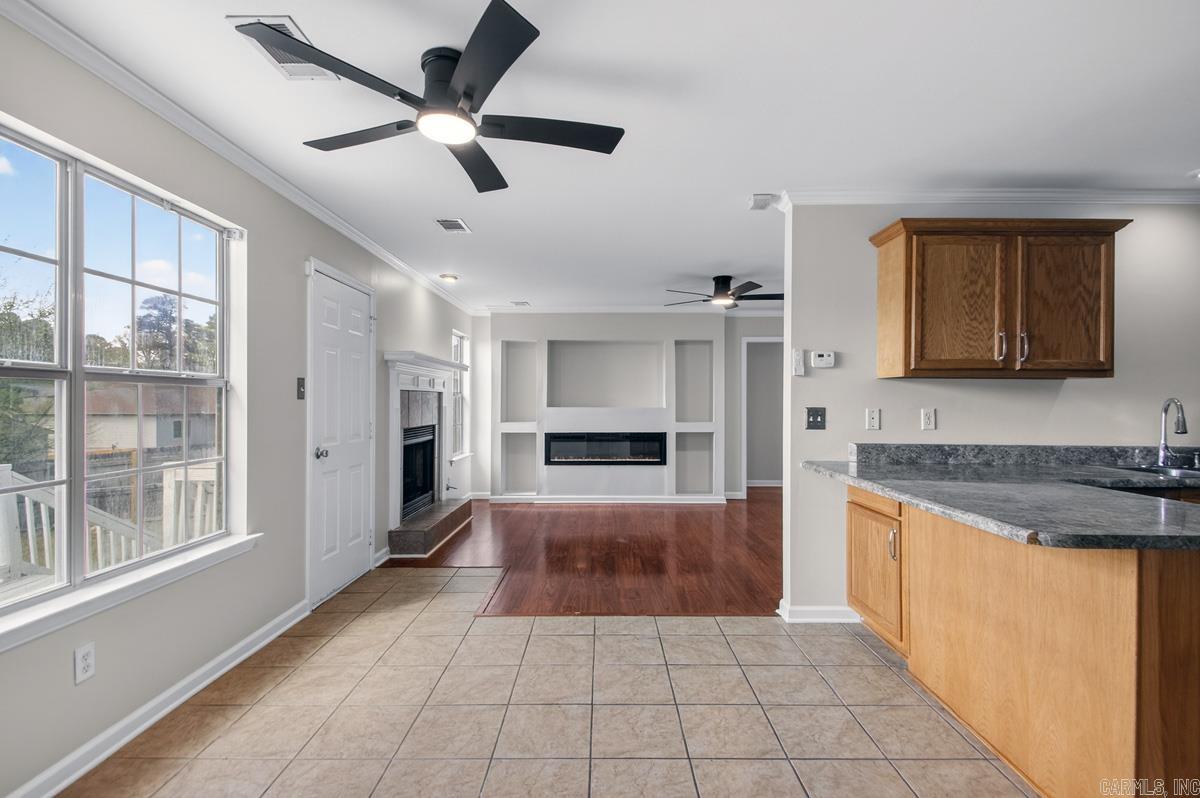 Greenwood Acres Blvd - Residential