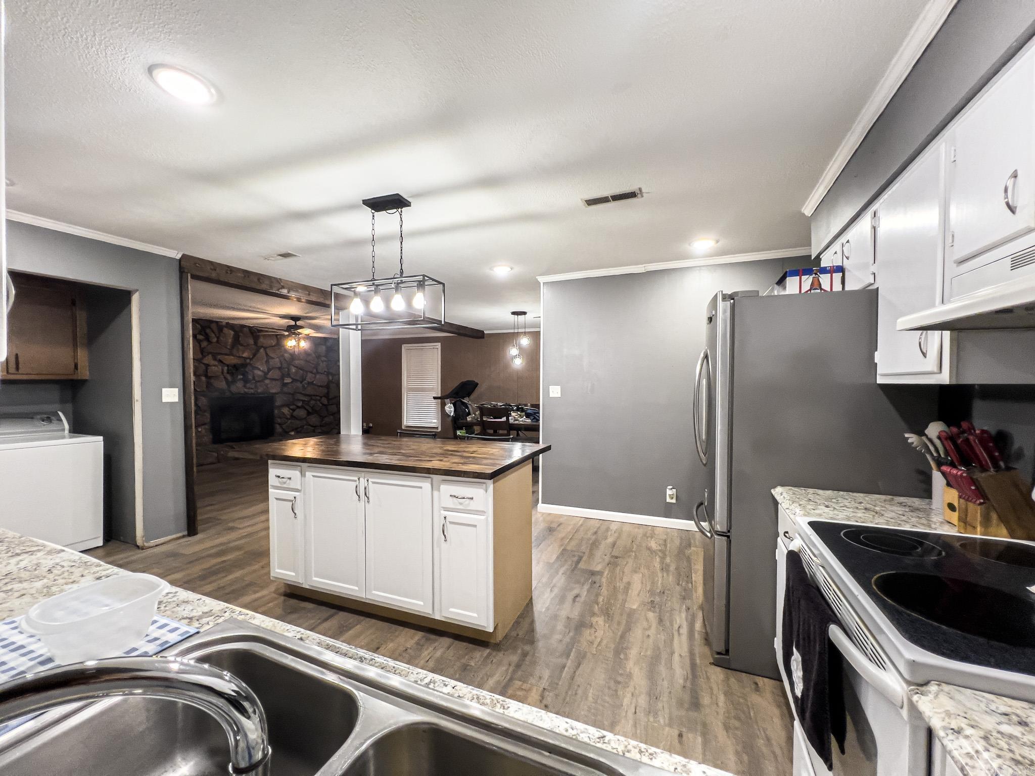 BRAWNERS SUBDIVISION - Residential