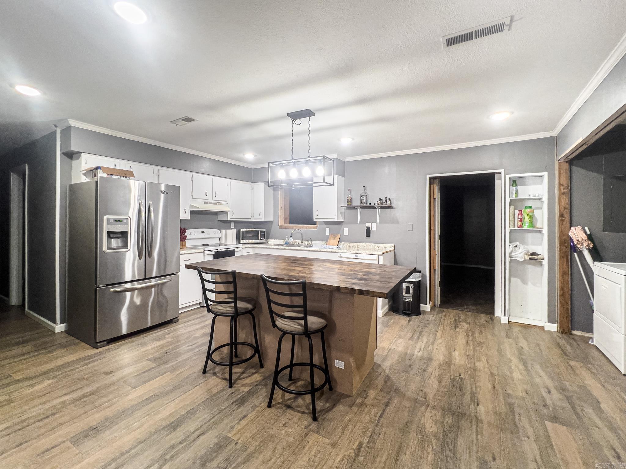 BRAWNERS SUBDIVISION - Residential