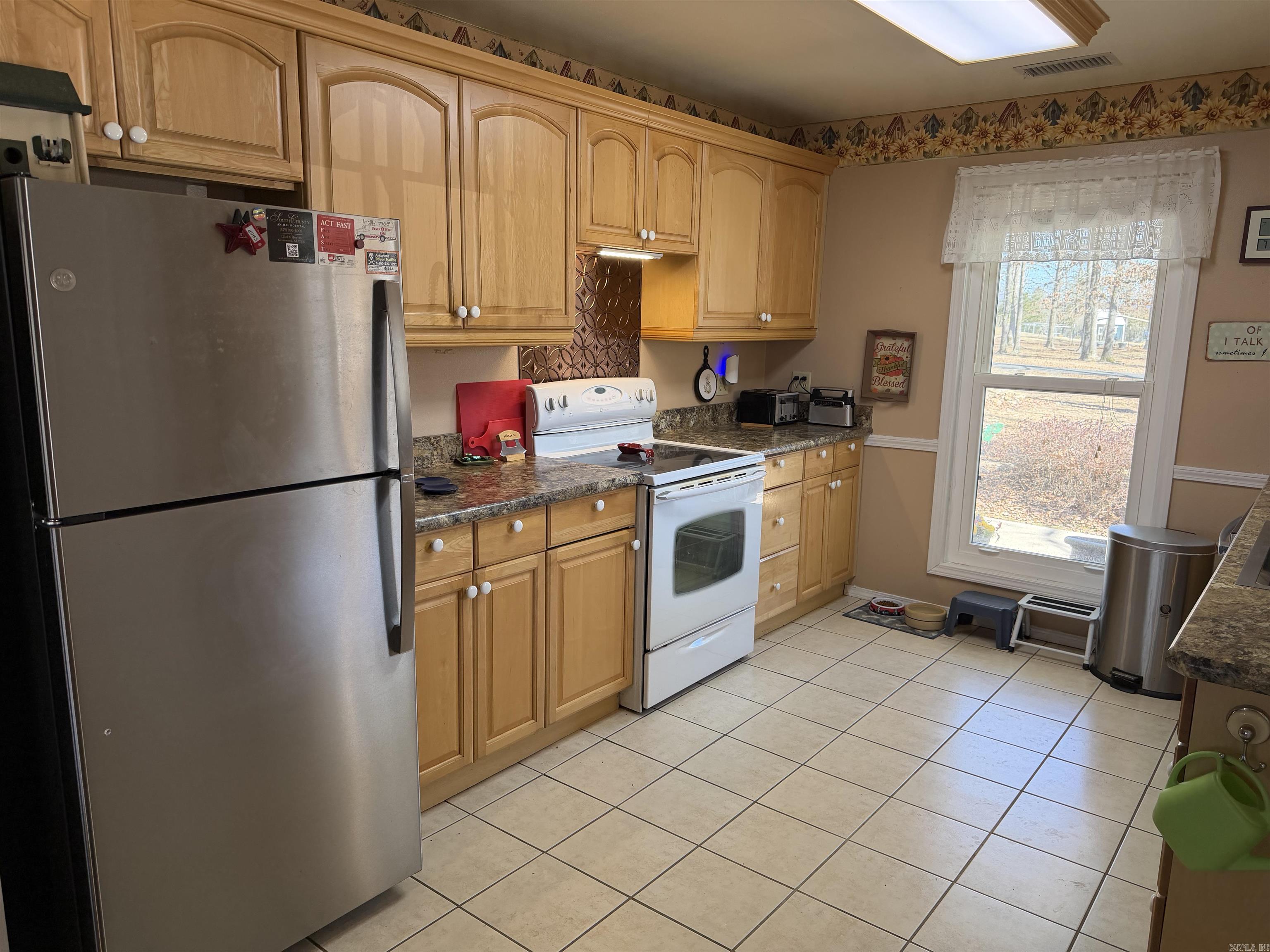 DOGWOOD SPRINGS - Residential