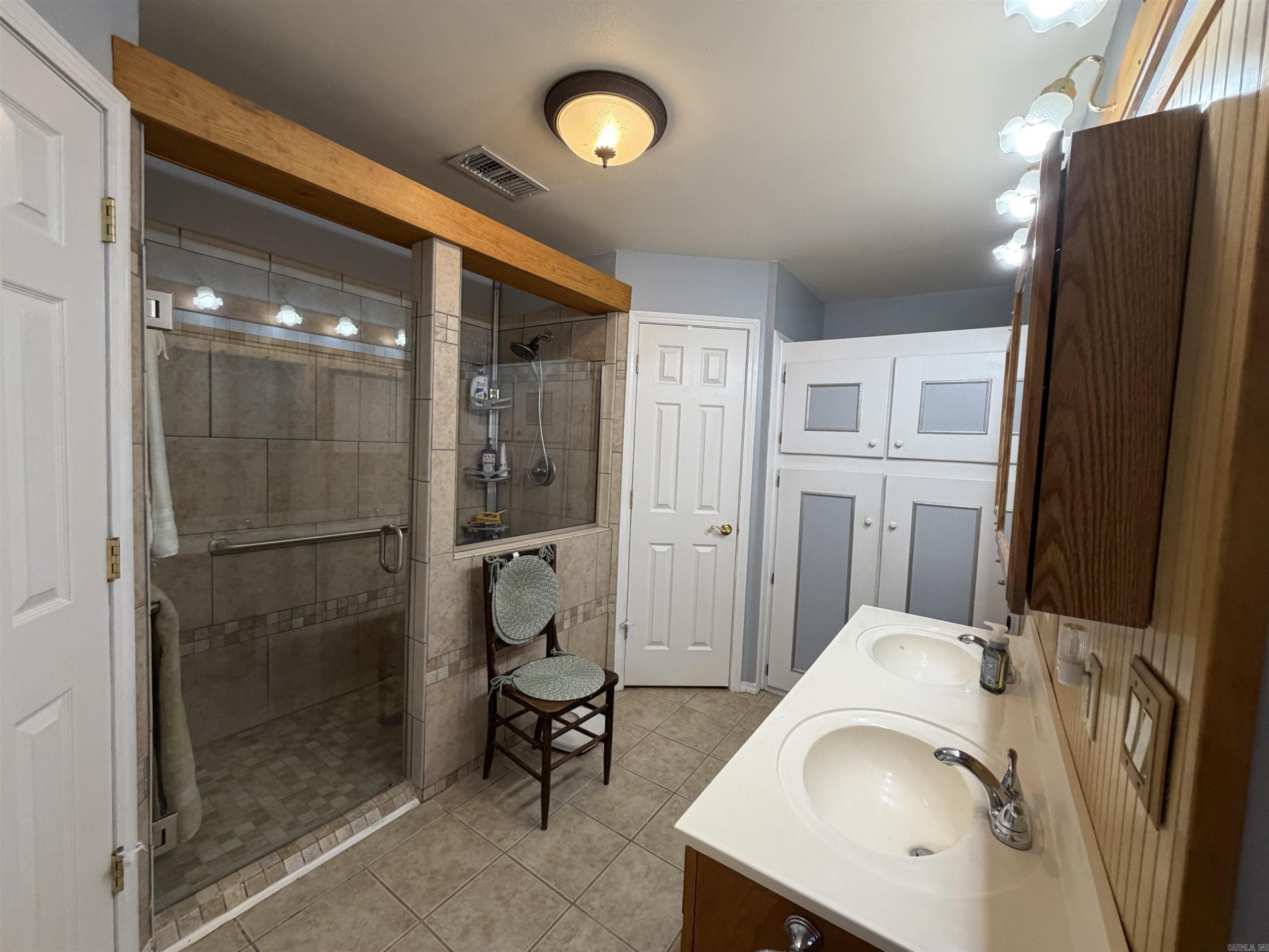 DOGWOOD SPRINGS - Residential